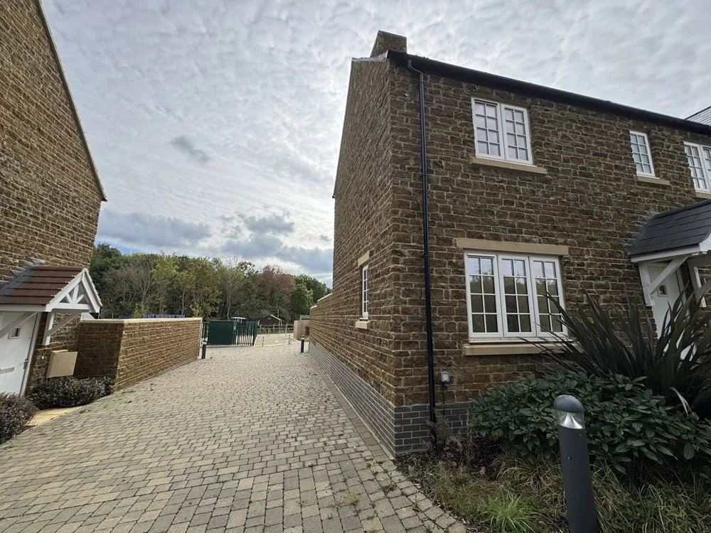 VACANT - Five Freehold Dwellings