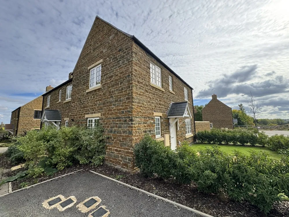 VACANT - Five Freehold Dwellings