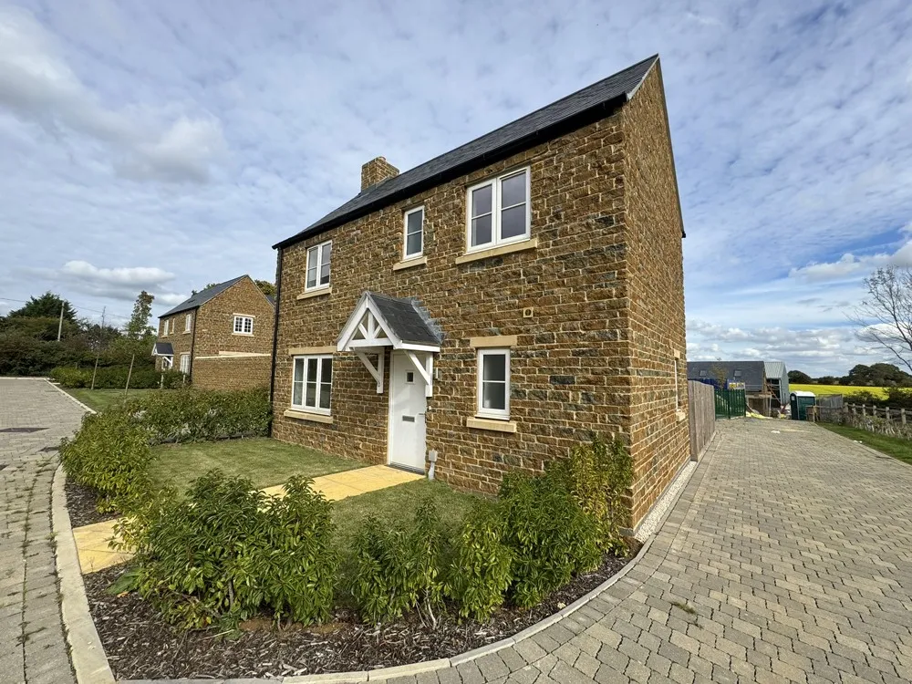 VACANT - Five Freehold Dwellings