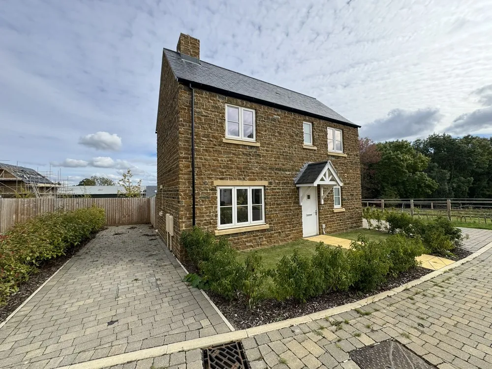 VACANT - Five Freehold Dwellings