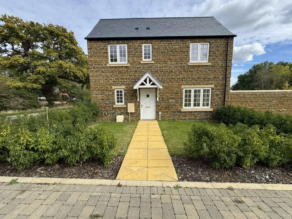 VACANT - Five Freehold Dwellings