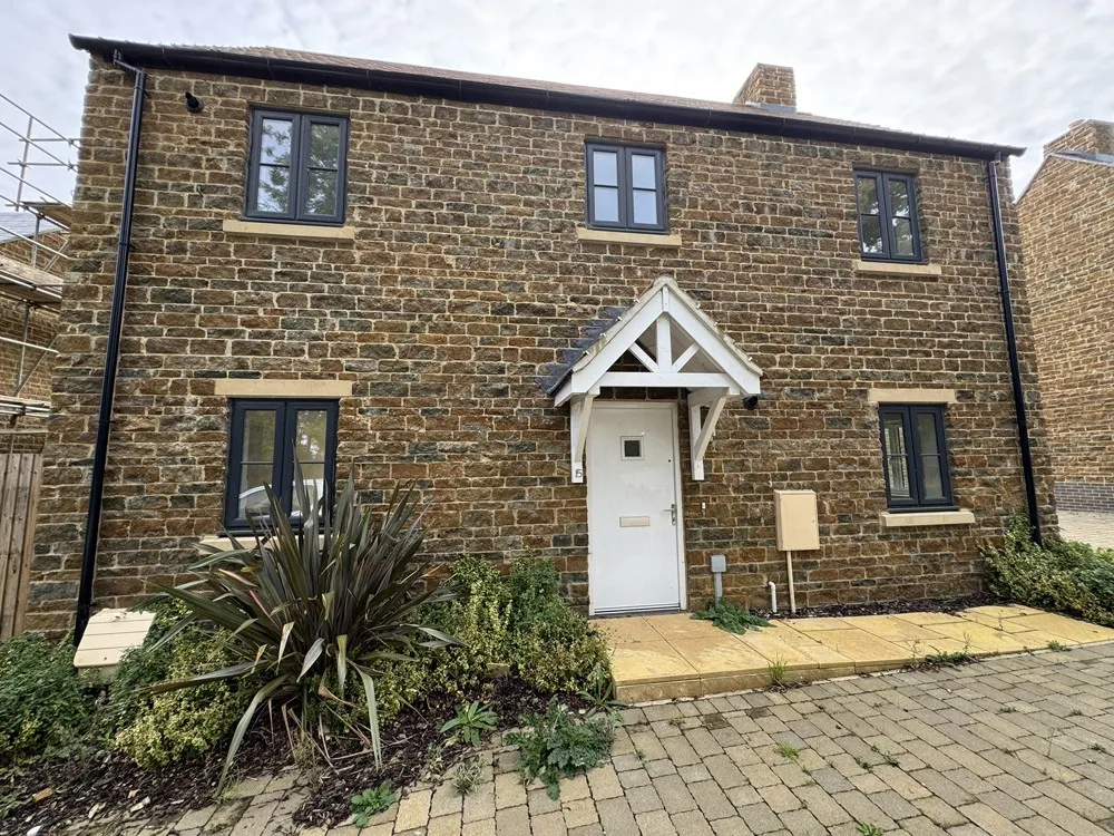 VACANT - Five Freehold Dwellings