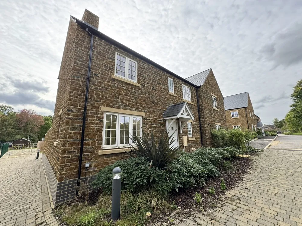 VACANT - Five Freehold Dwellings