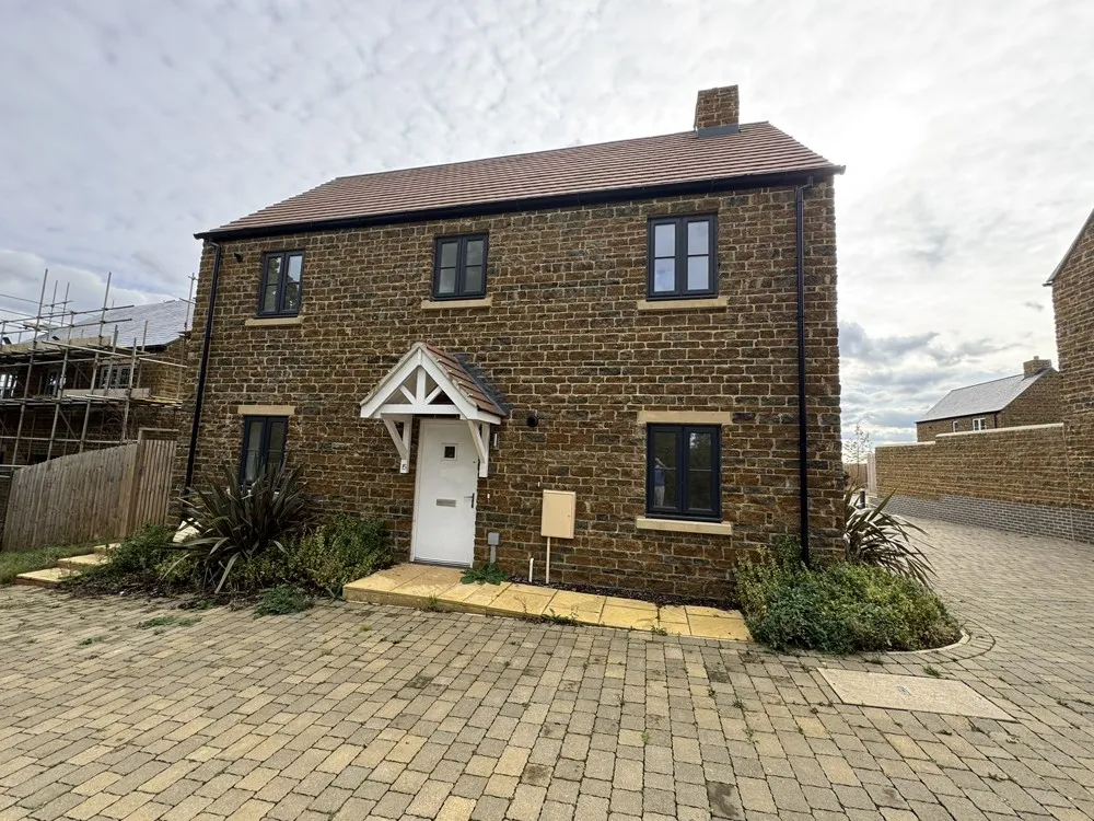 VACANT - Five Freehold Dwellings