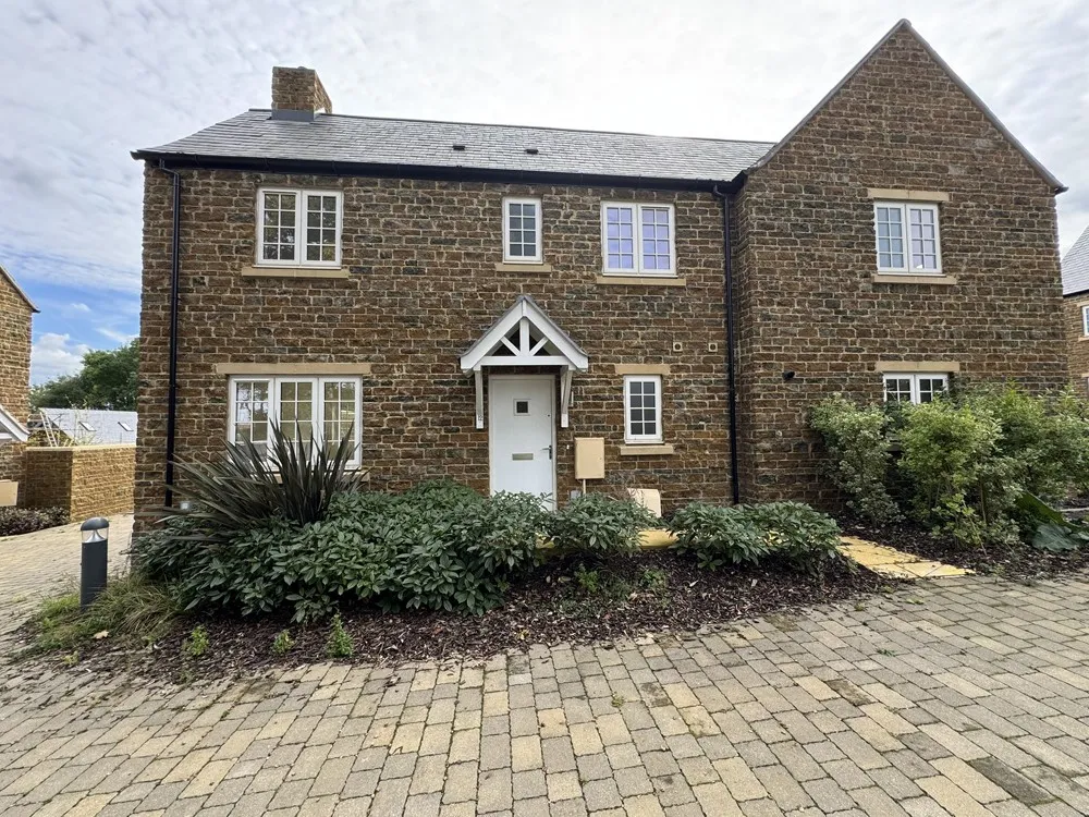 VACANT - Five Freehold Dwellings