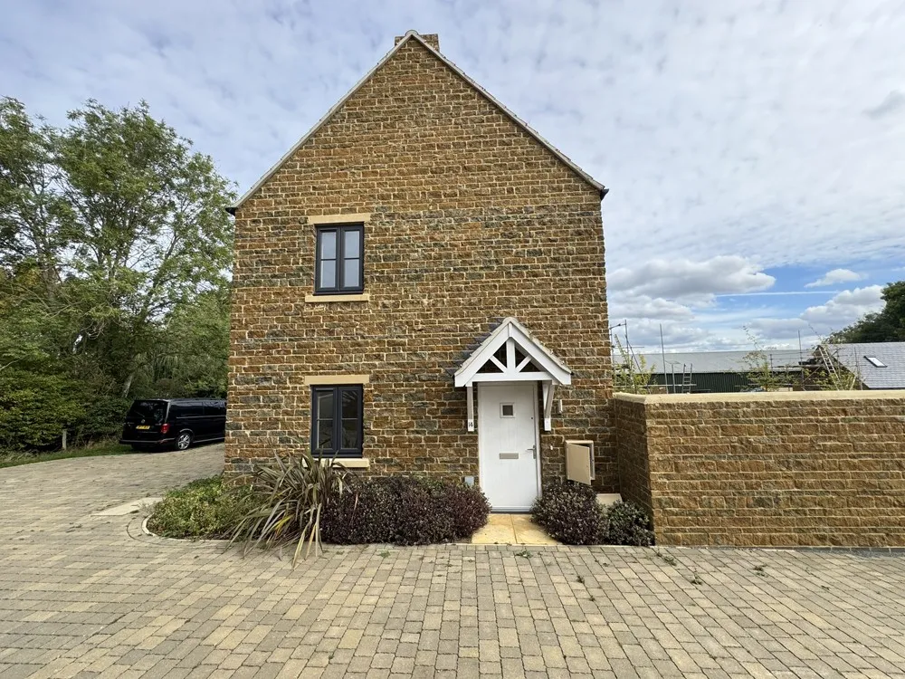 VACANT - Five Freehold Dwellings