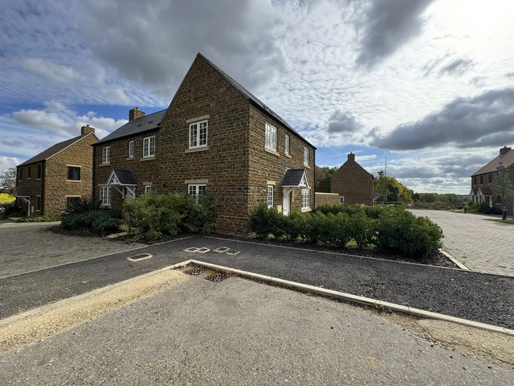 VACANT - Five Freehold Dwellings