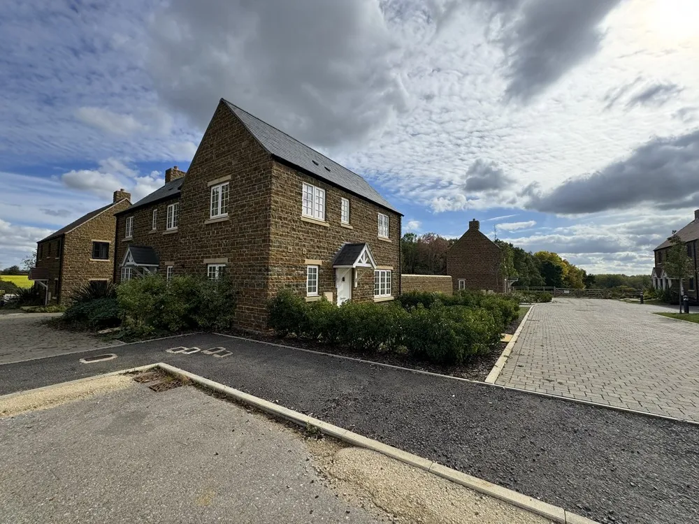 VACANT - Five Freehold Dwellings