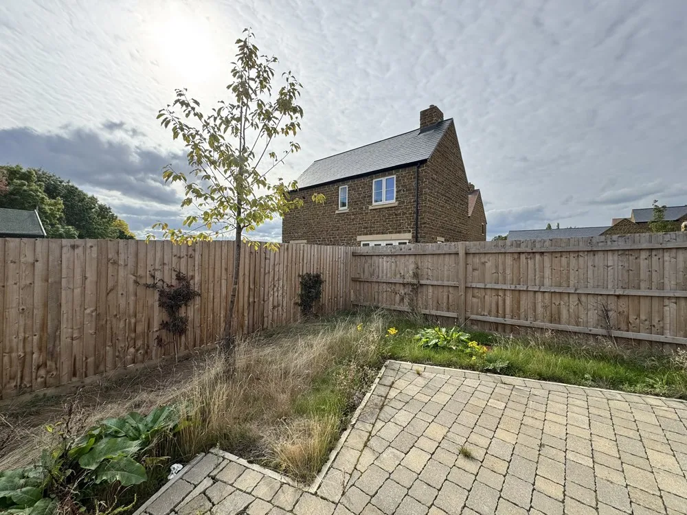 VACANT - Five Freehold Dwellings