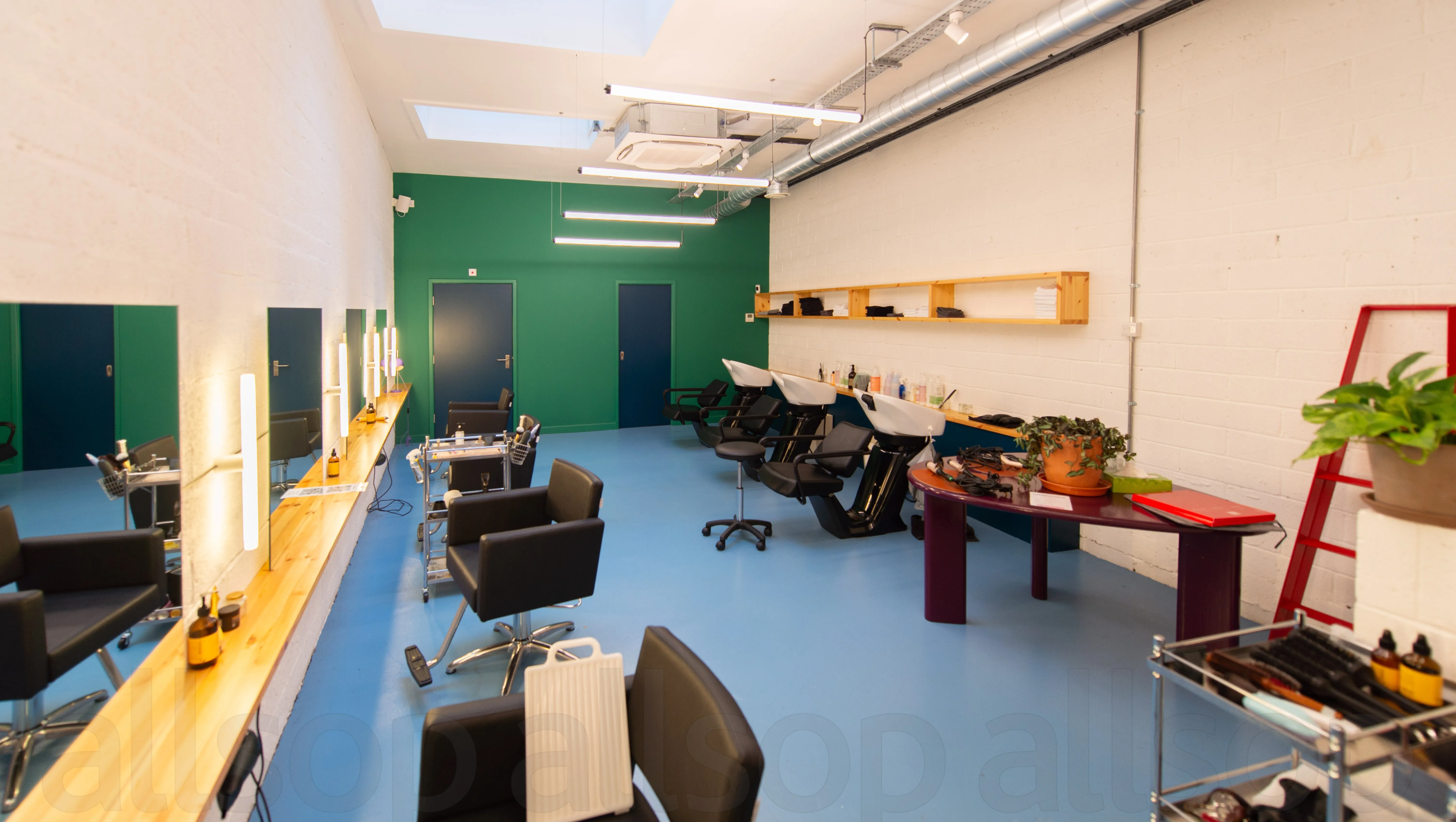 Freehold Shop & Residential Ground Rent Investment