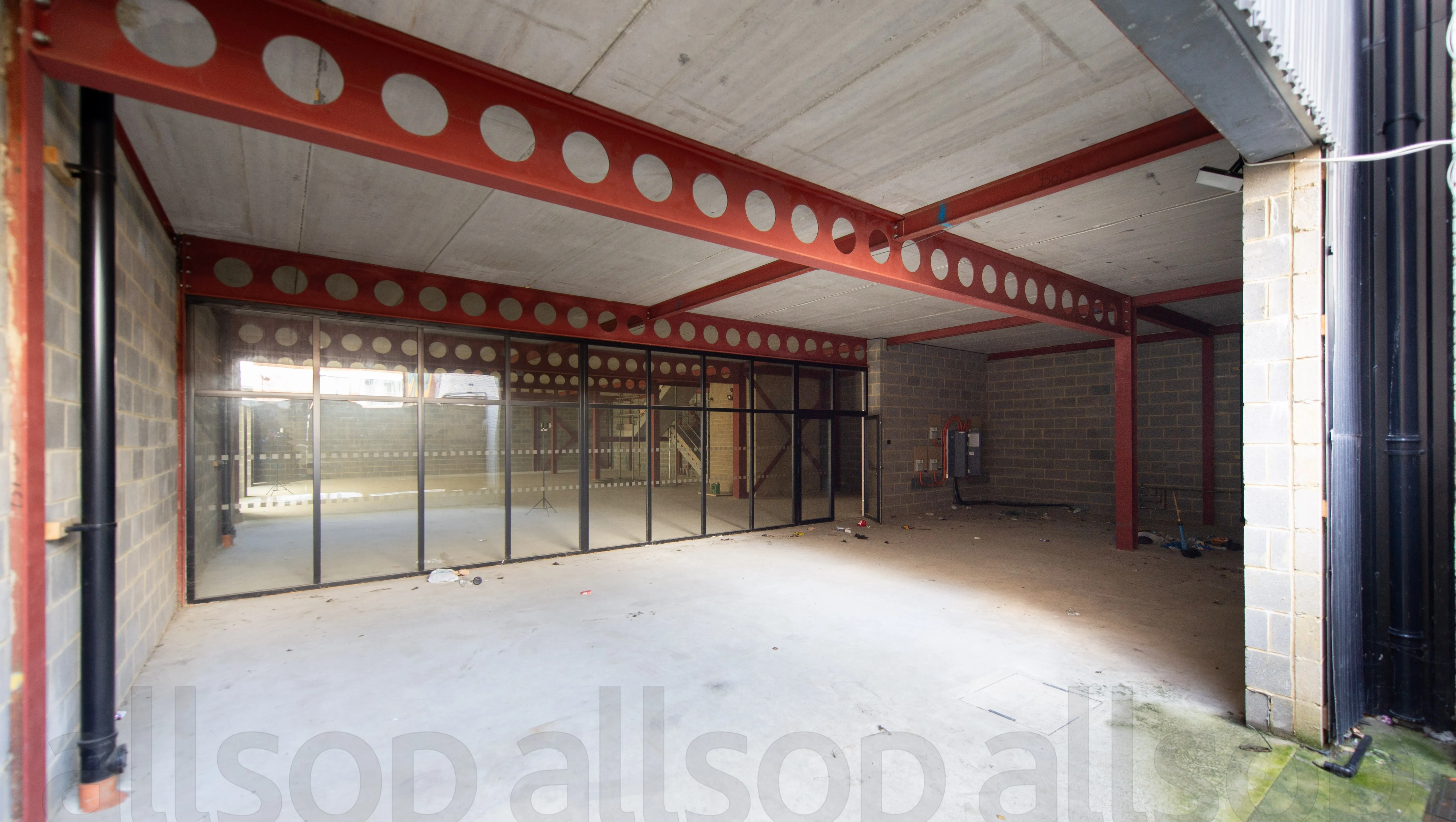 Freehold Vacant Commercial Building