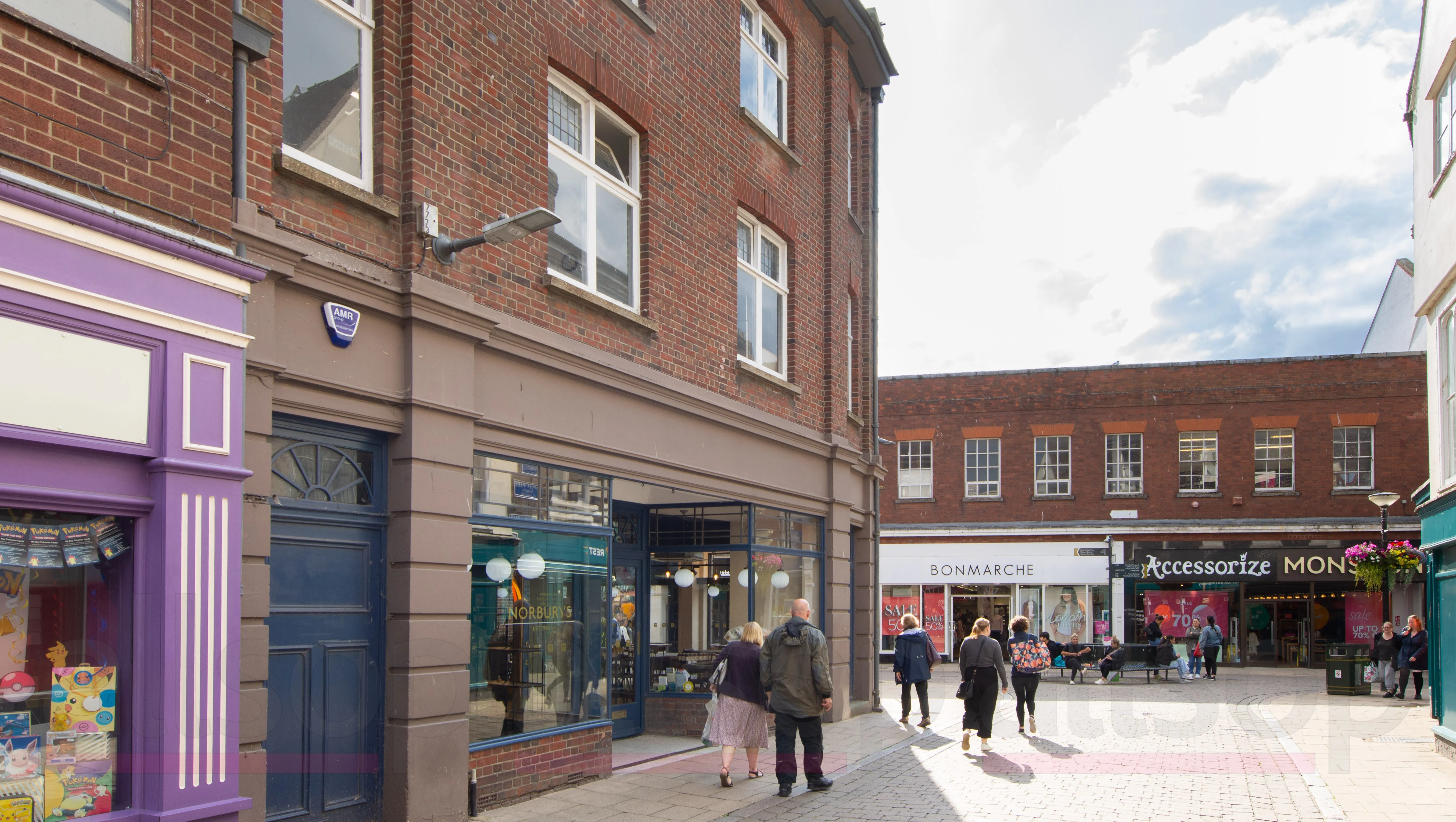 Town Centre Freehold Shop Investment