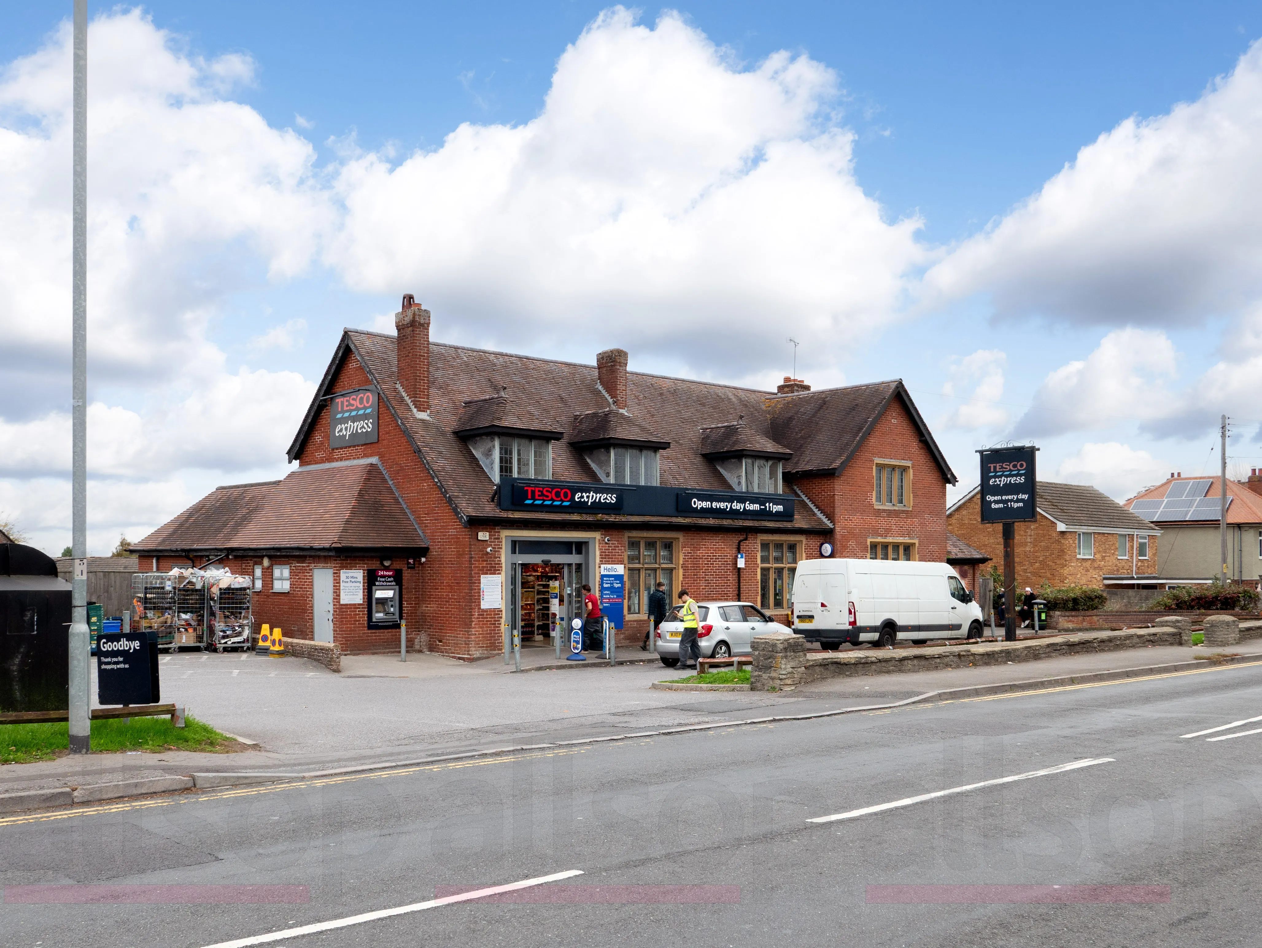 Attractive Freehold Convenience Store Investment