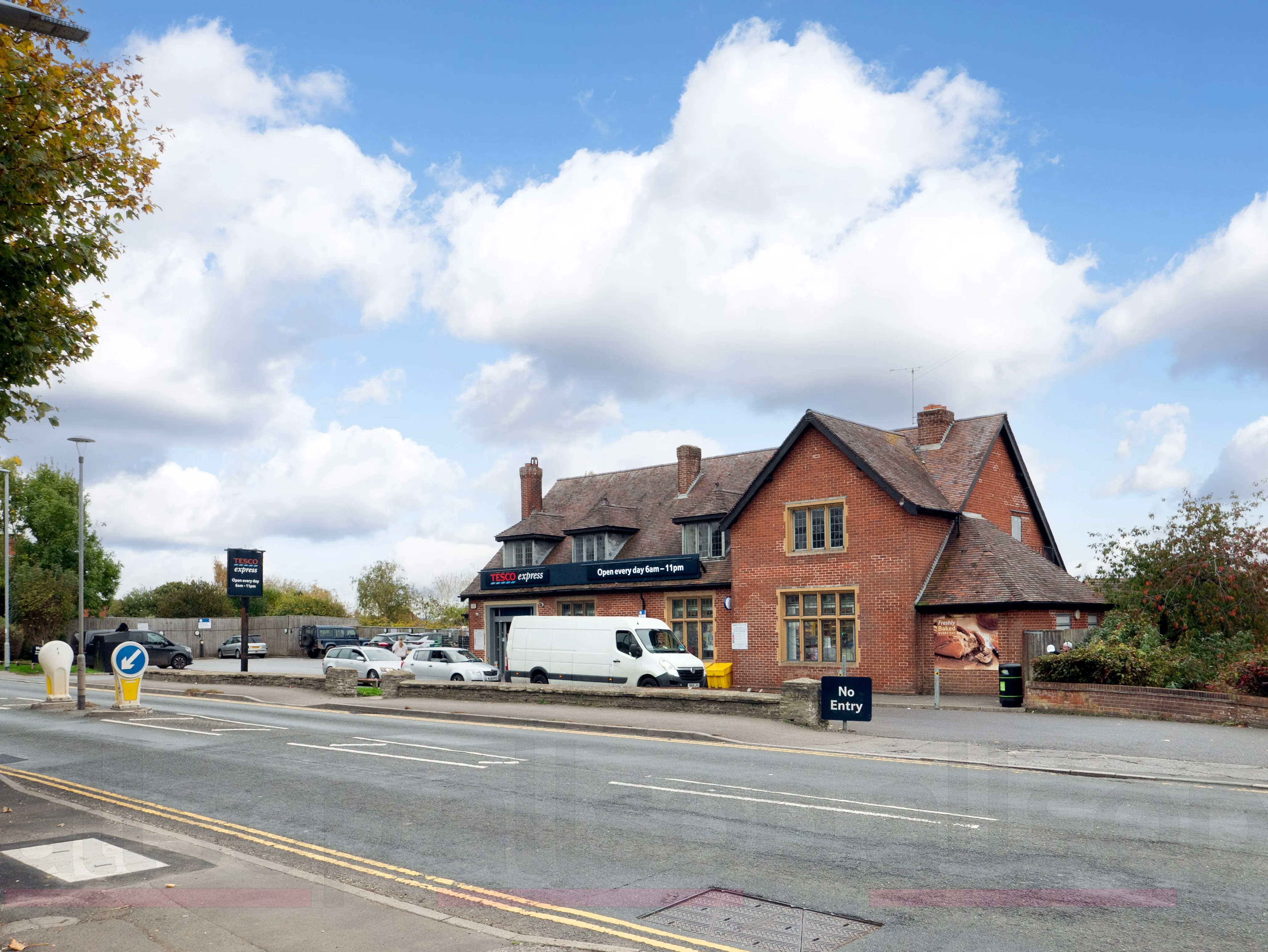 Attractive Freehold Convenience Store Investment
