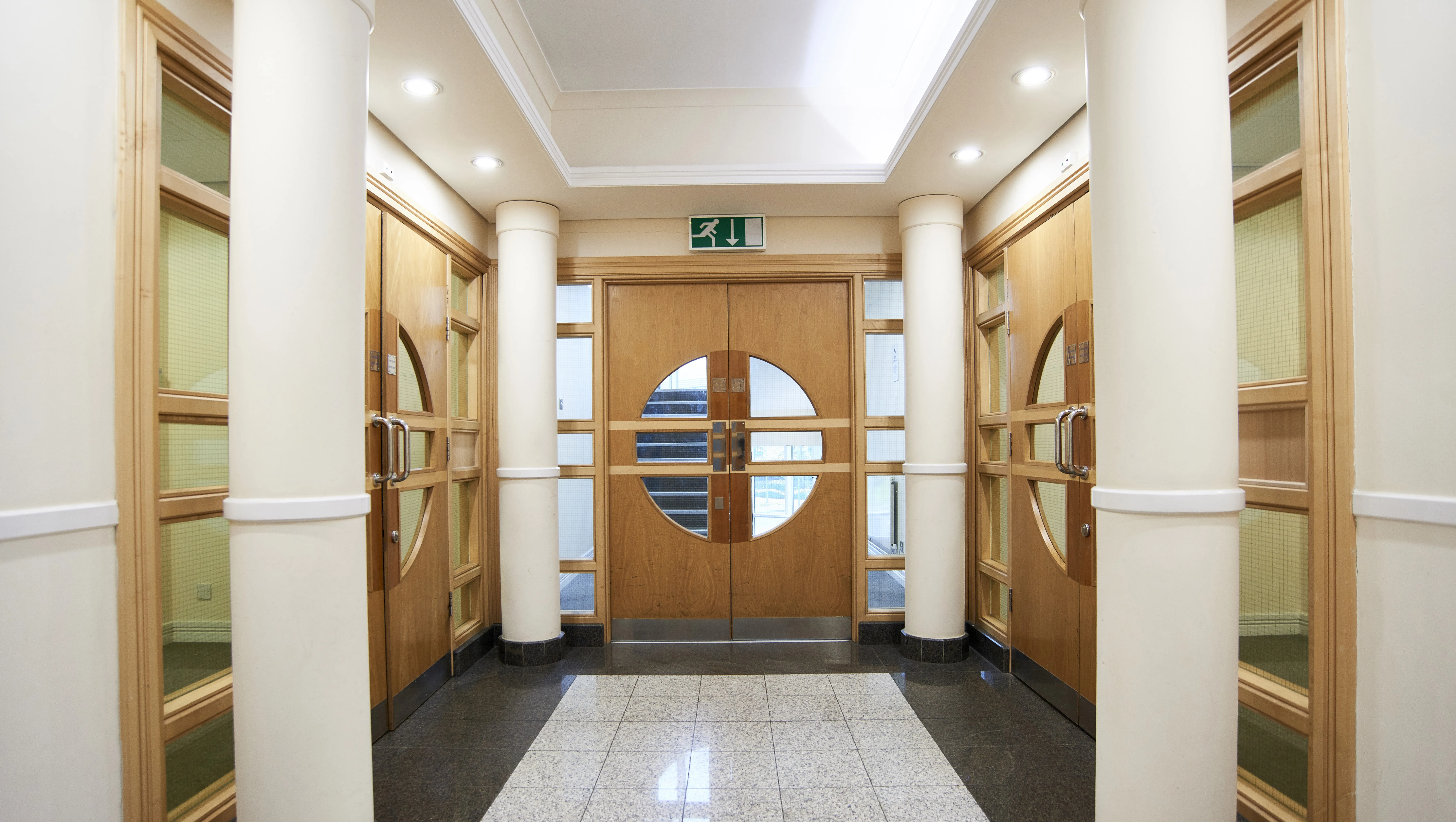 Virtual Freehold Vacant Office