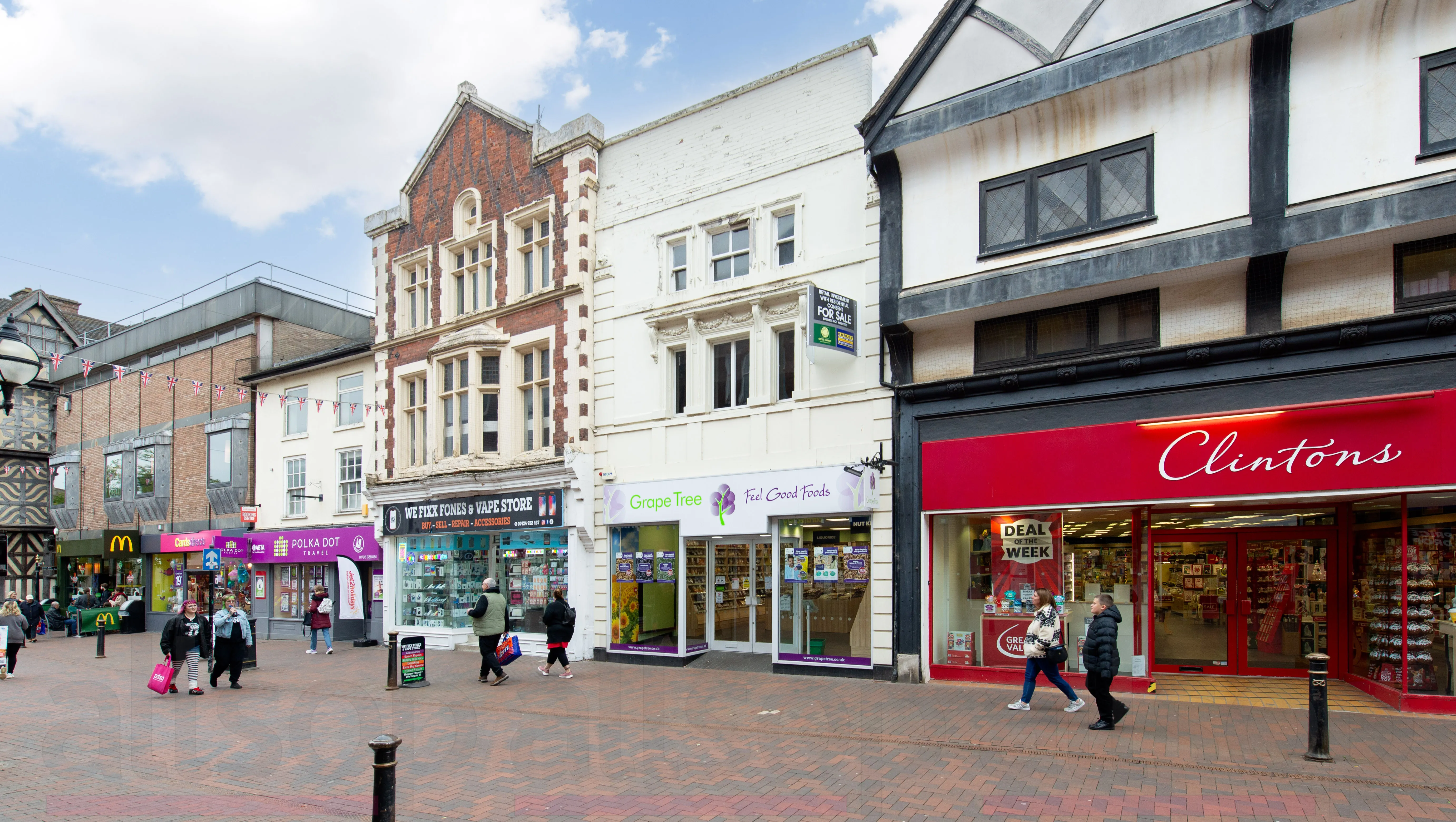 Well Located Freehold Retail Investment with Vacant Self-Contained Upper Floors