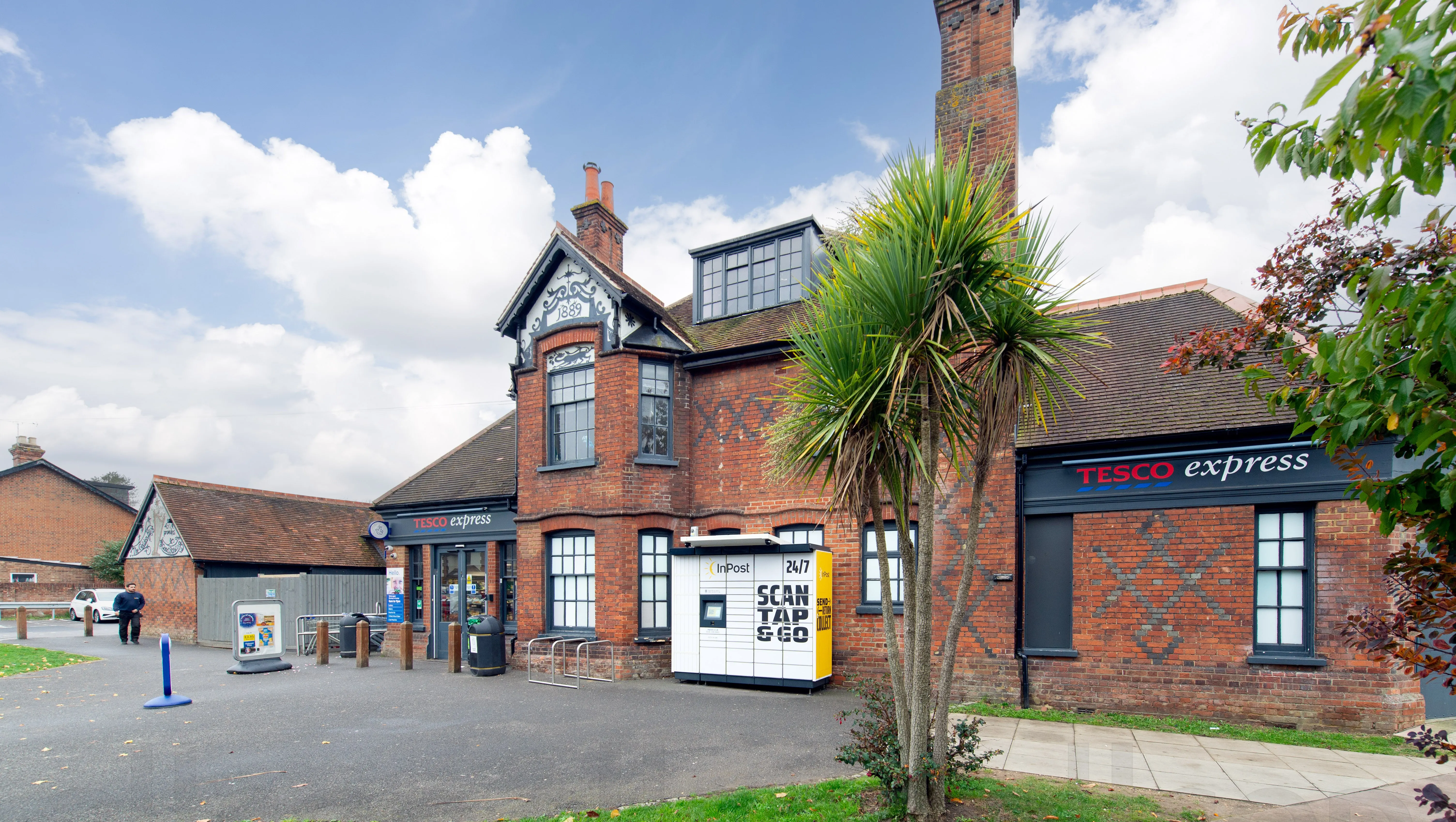 Attractive Freehold Convenience Store Investment