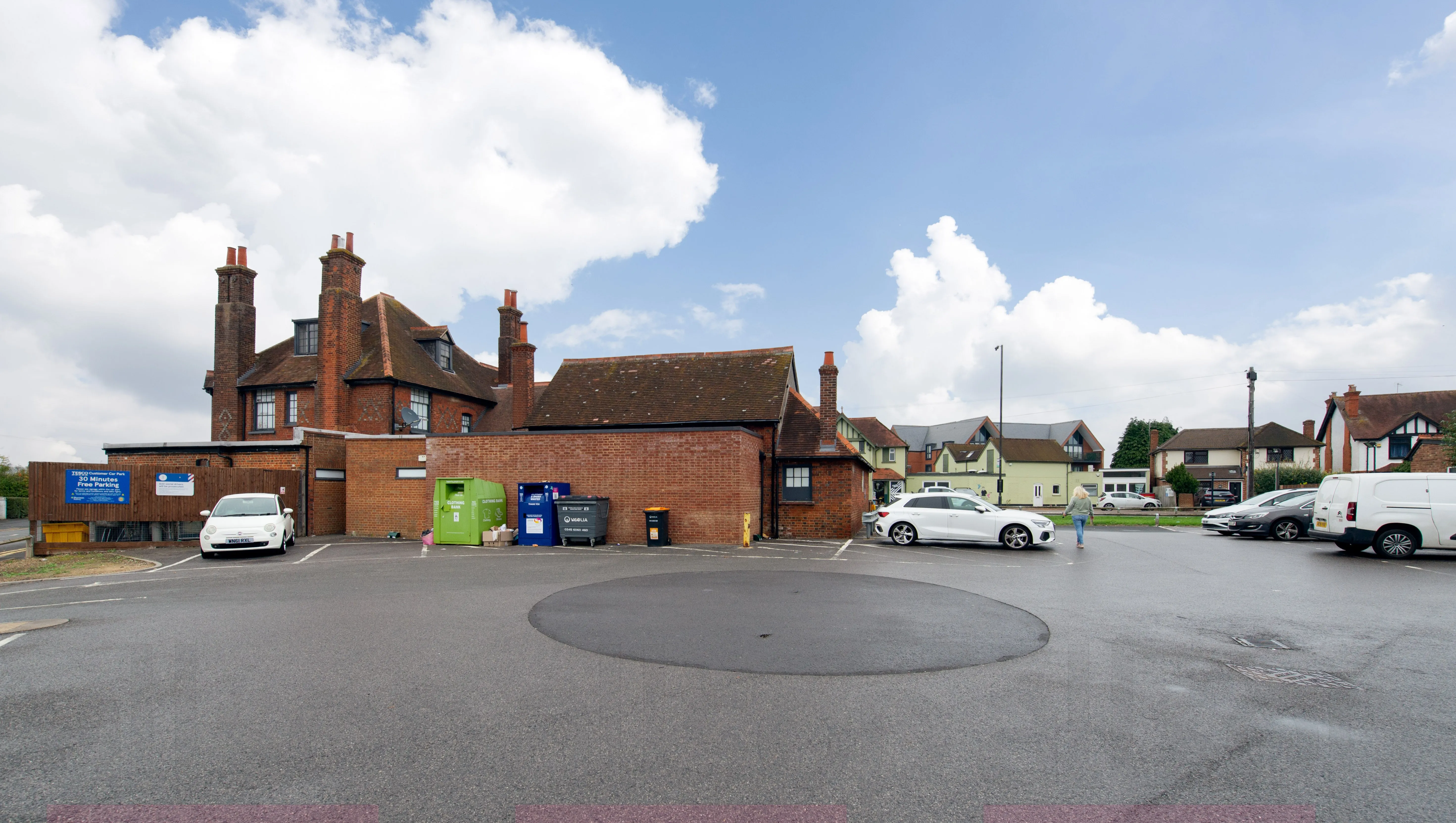 Attractive Freehold Convenience Store Investment