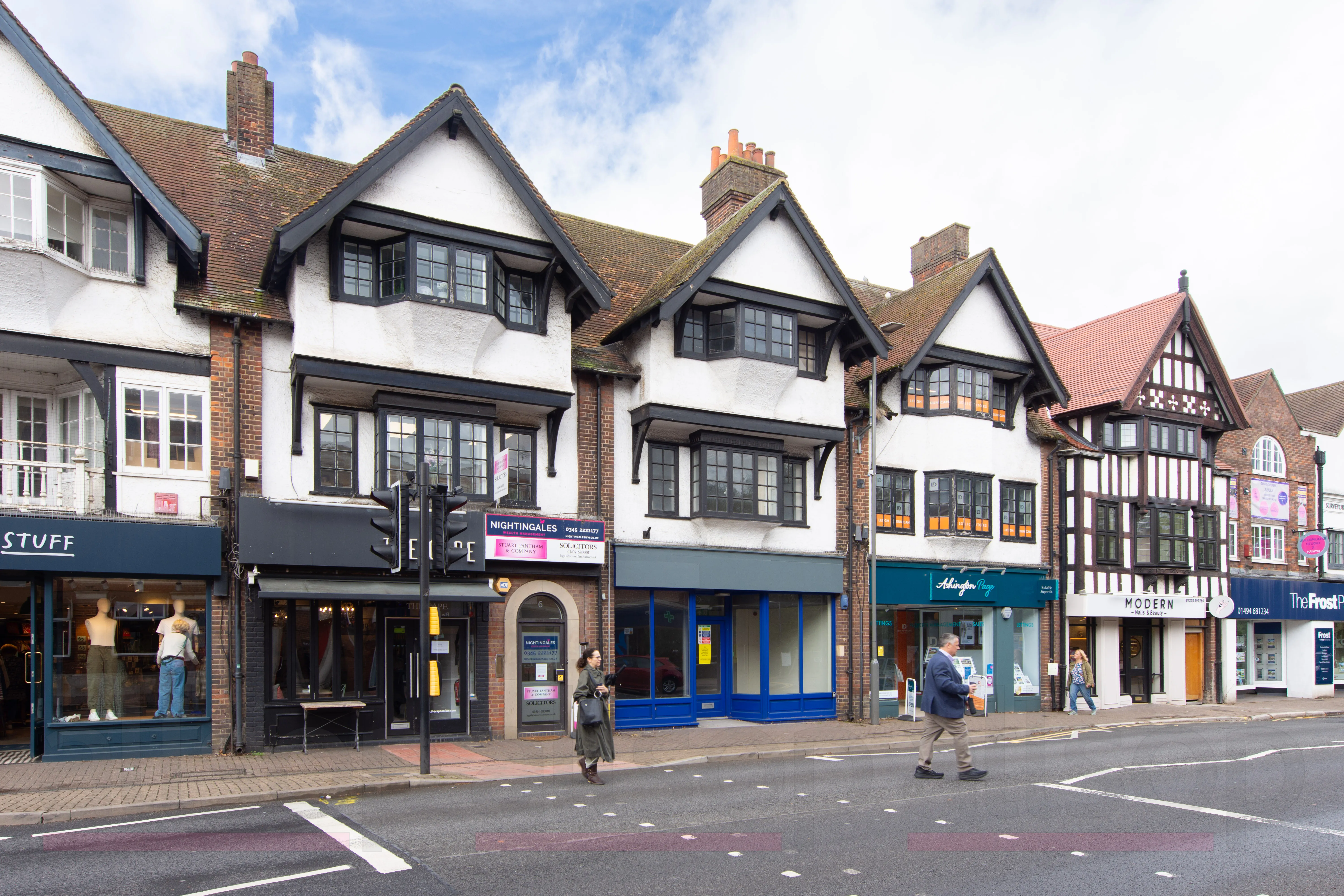 Well Located Vacant Freehold Shop & Future Development Opportunity 