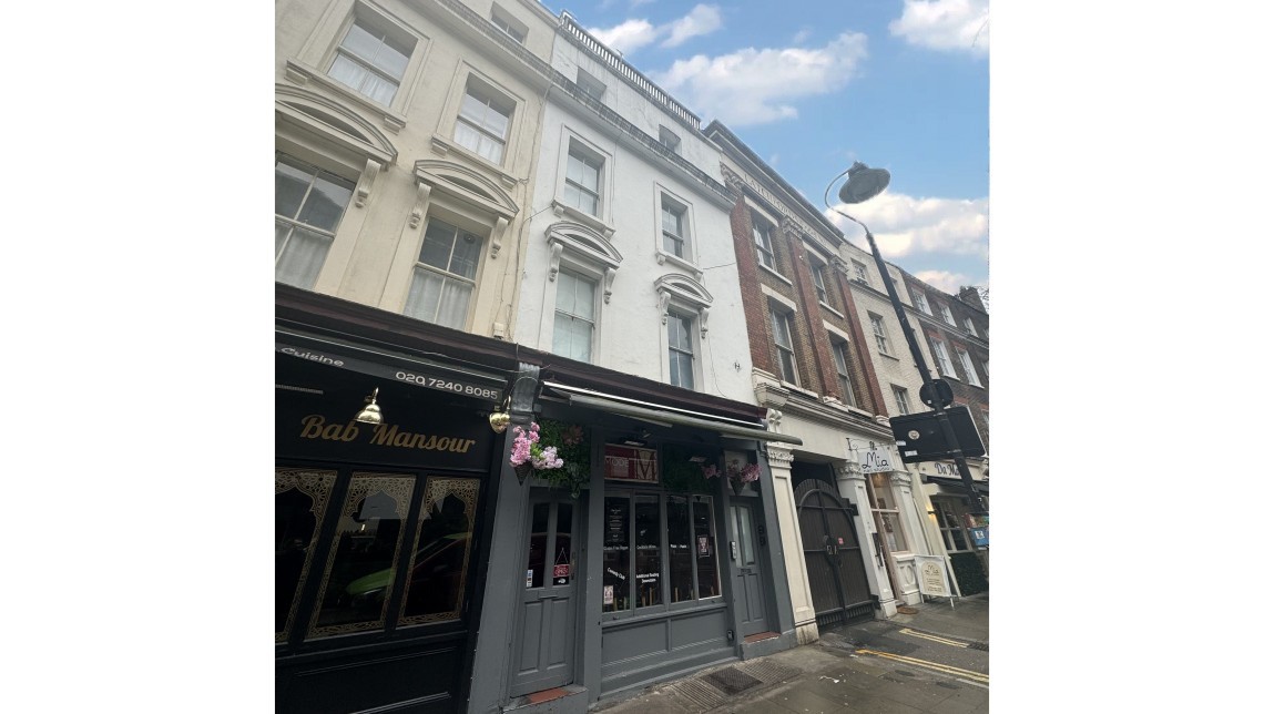 INVESTMENT - Freehold Attractive Grade II Listed Mid Terrace Mixed Use Building 