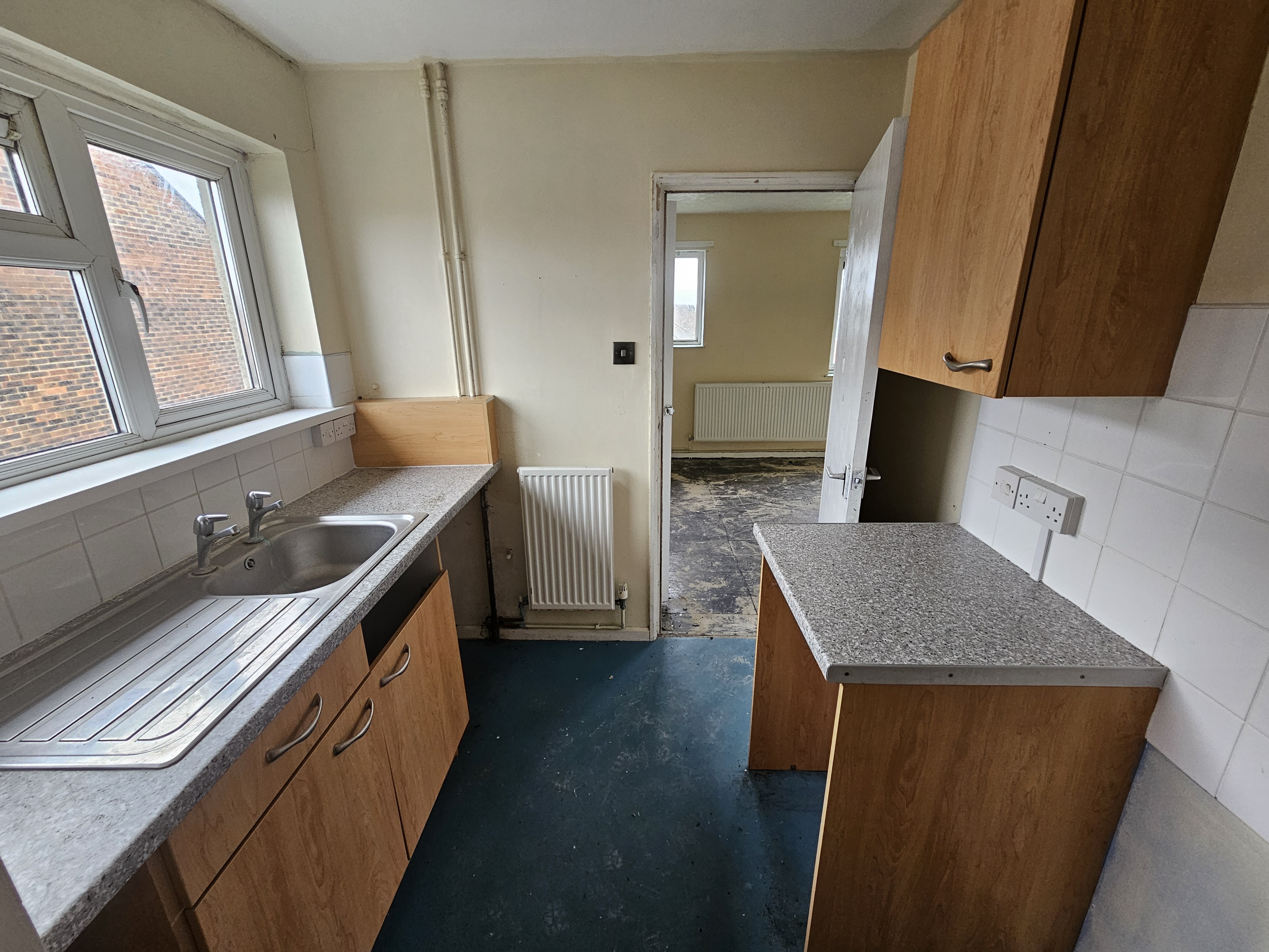 VACANT - Freehold Detached Building