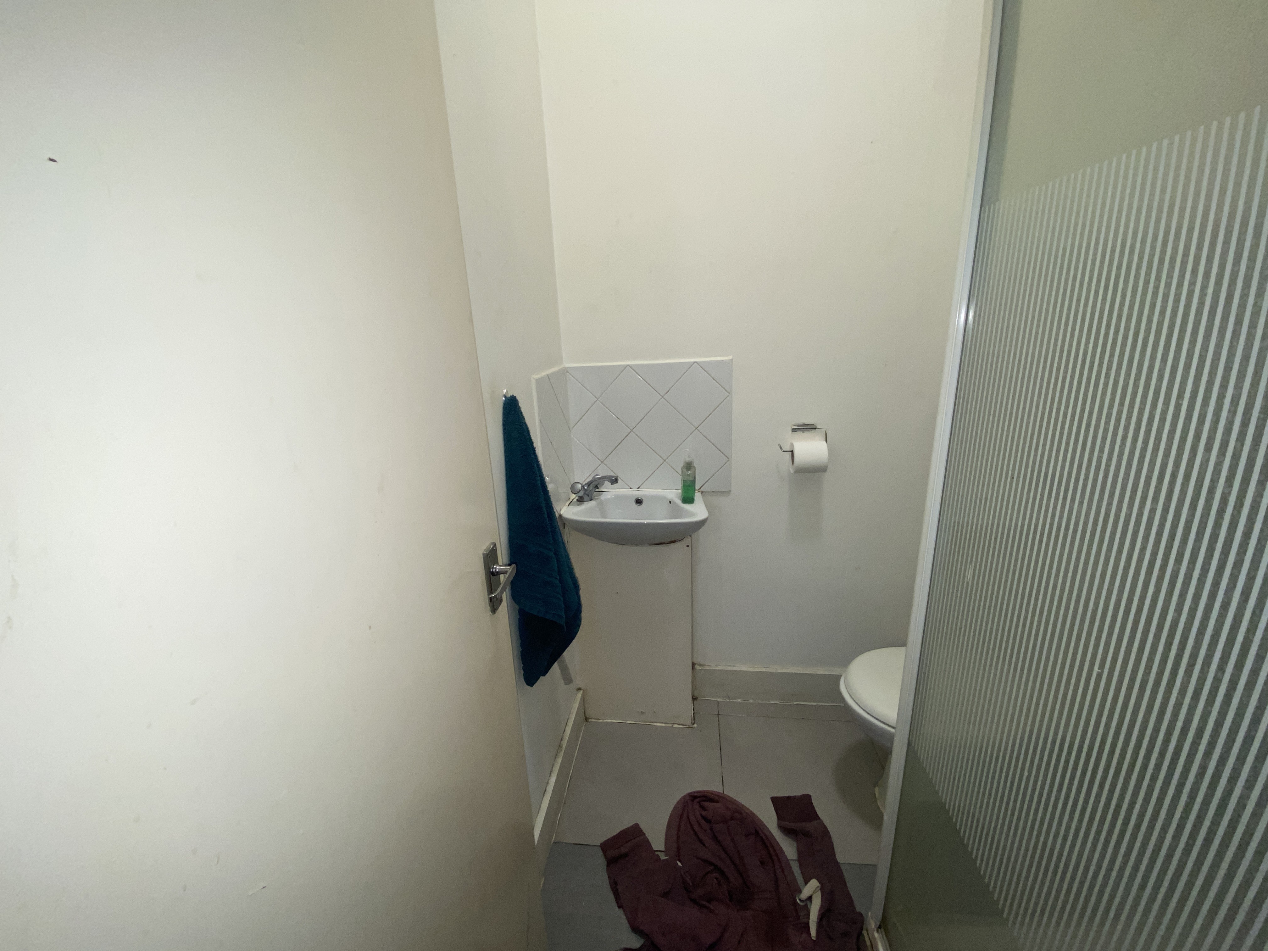 INVESTMENT - Freehold Mid Terrace Building 