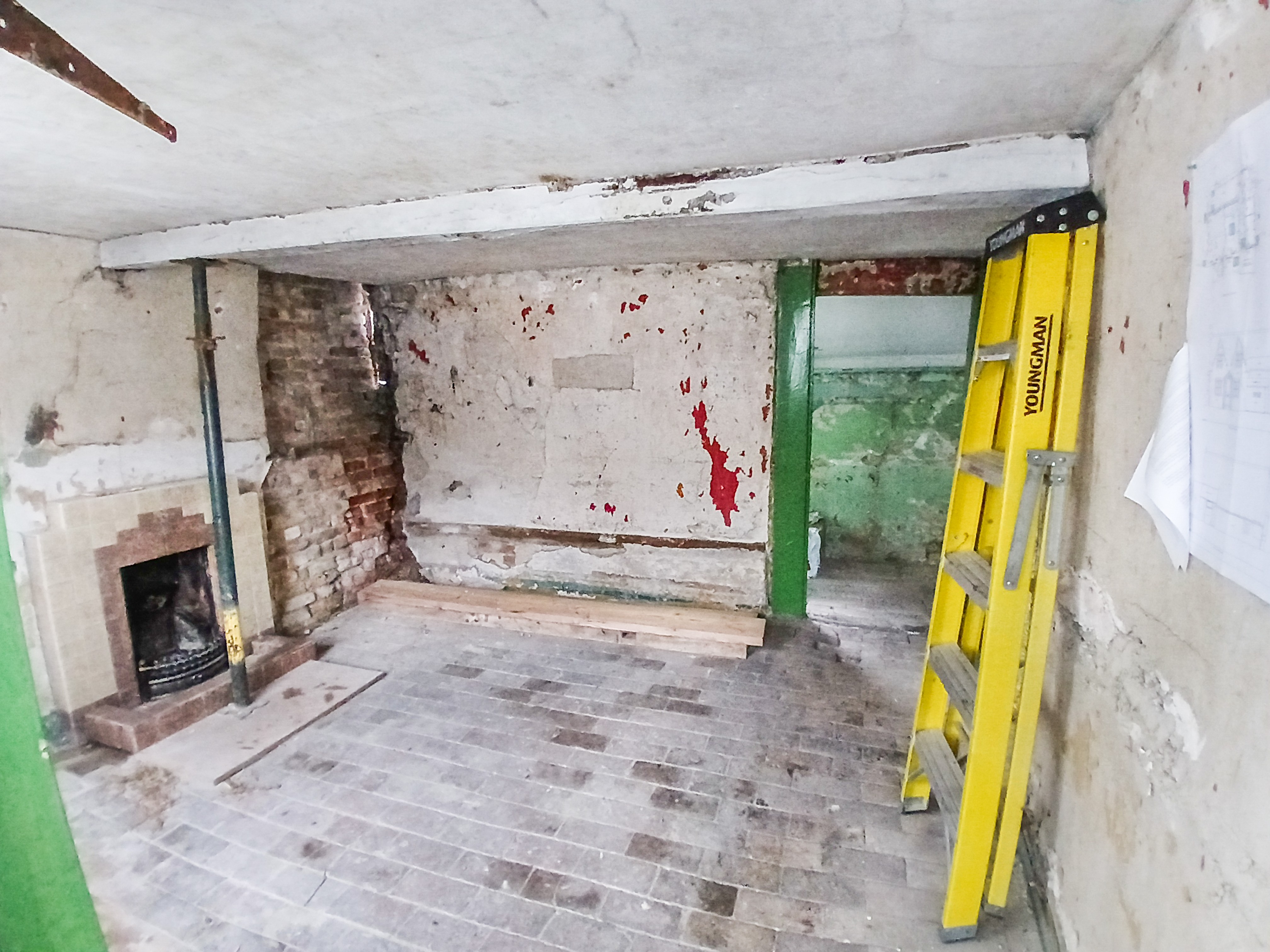 VACANT - Freehold Detached House