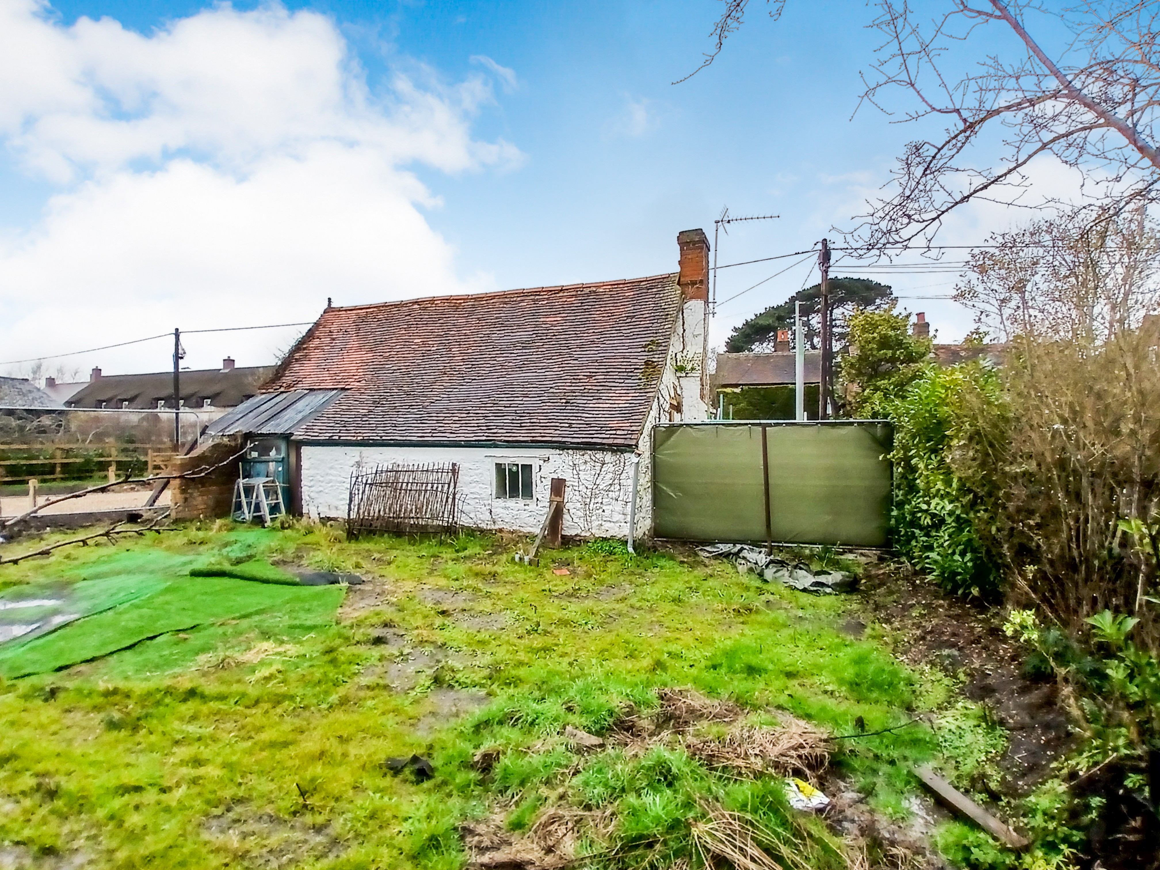 VACANT - Freehold Detached House