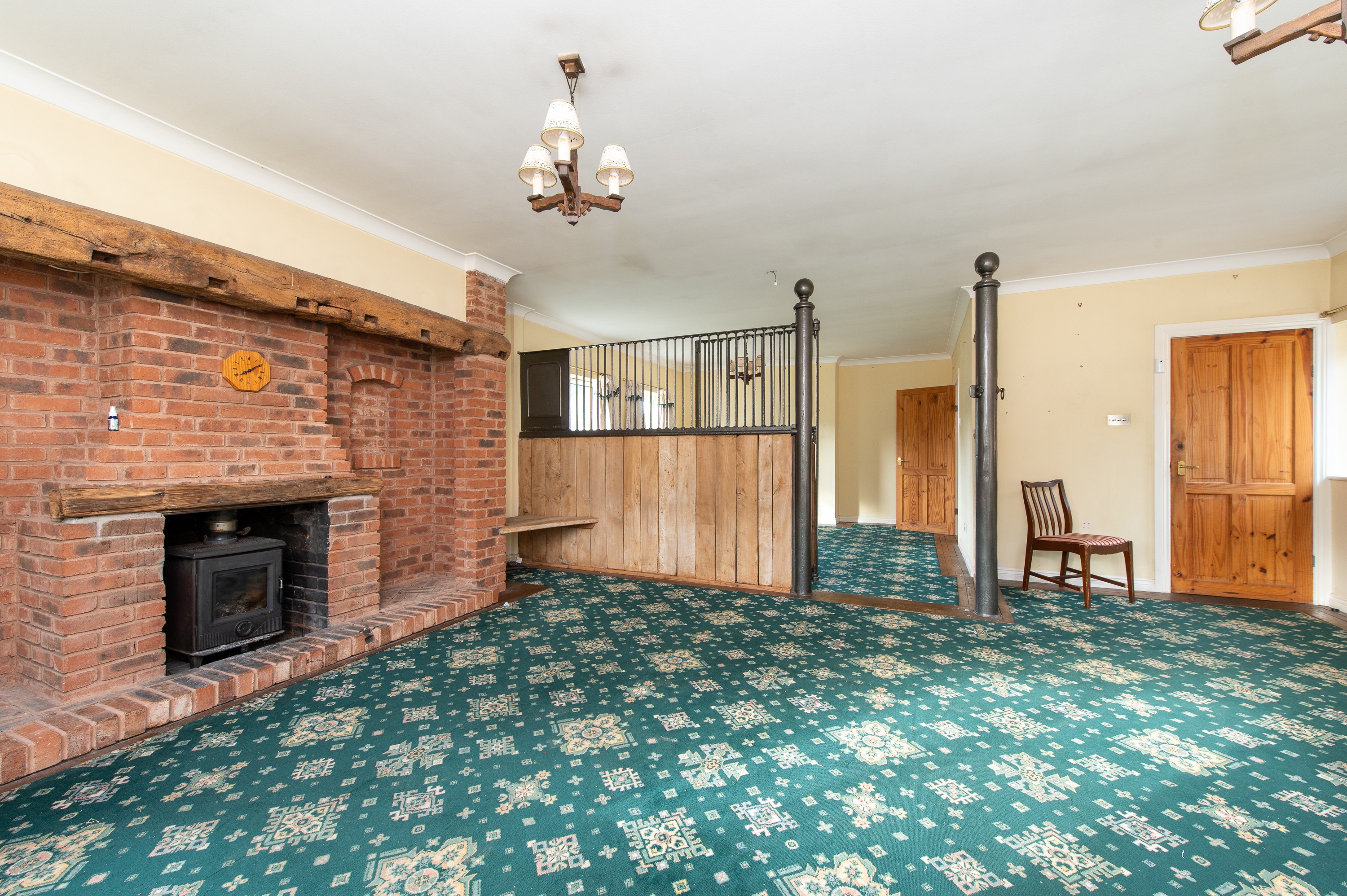 VACANT - Freehold Detached House with Outbuildings 
