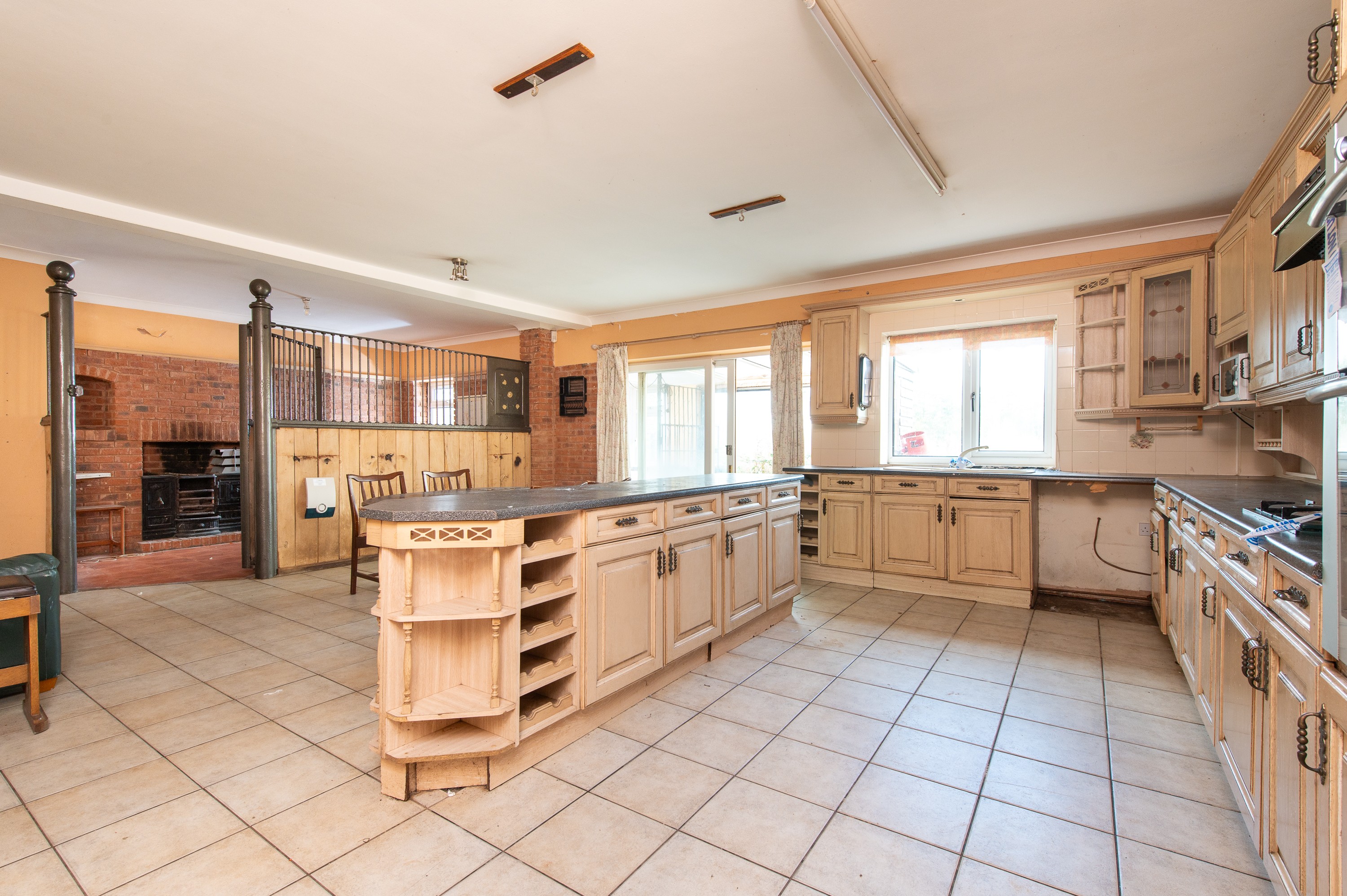 VACANT - Freehold Detached House with Outbuildings 