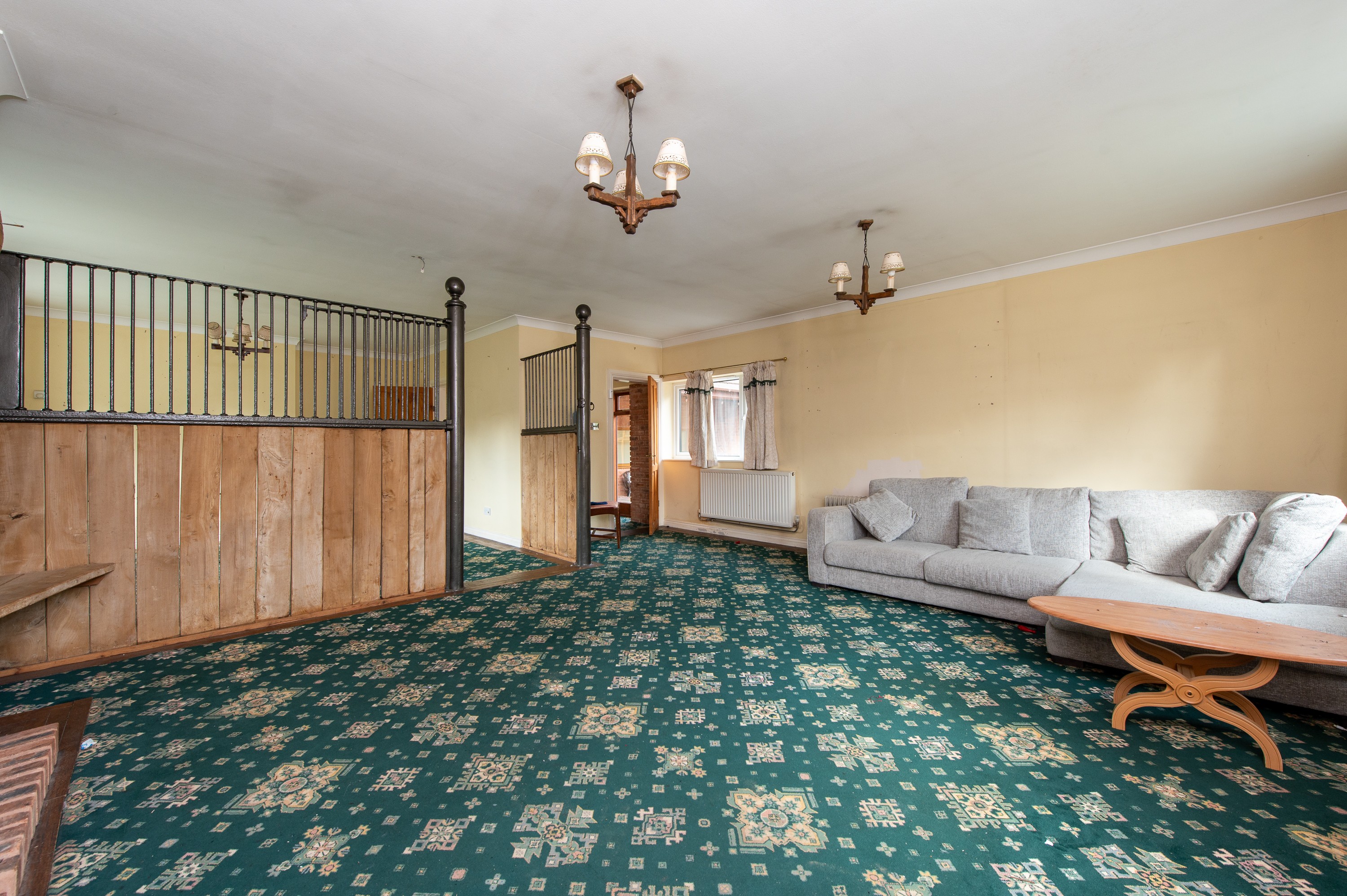 VACANT - Freehold Detached House with Outbuildings 