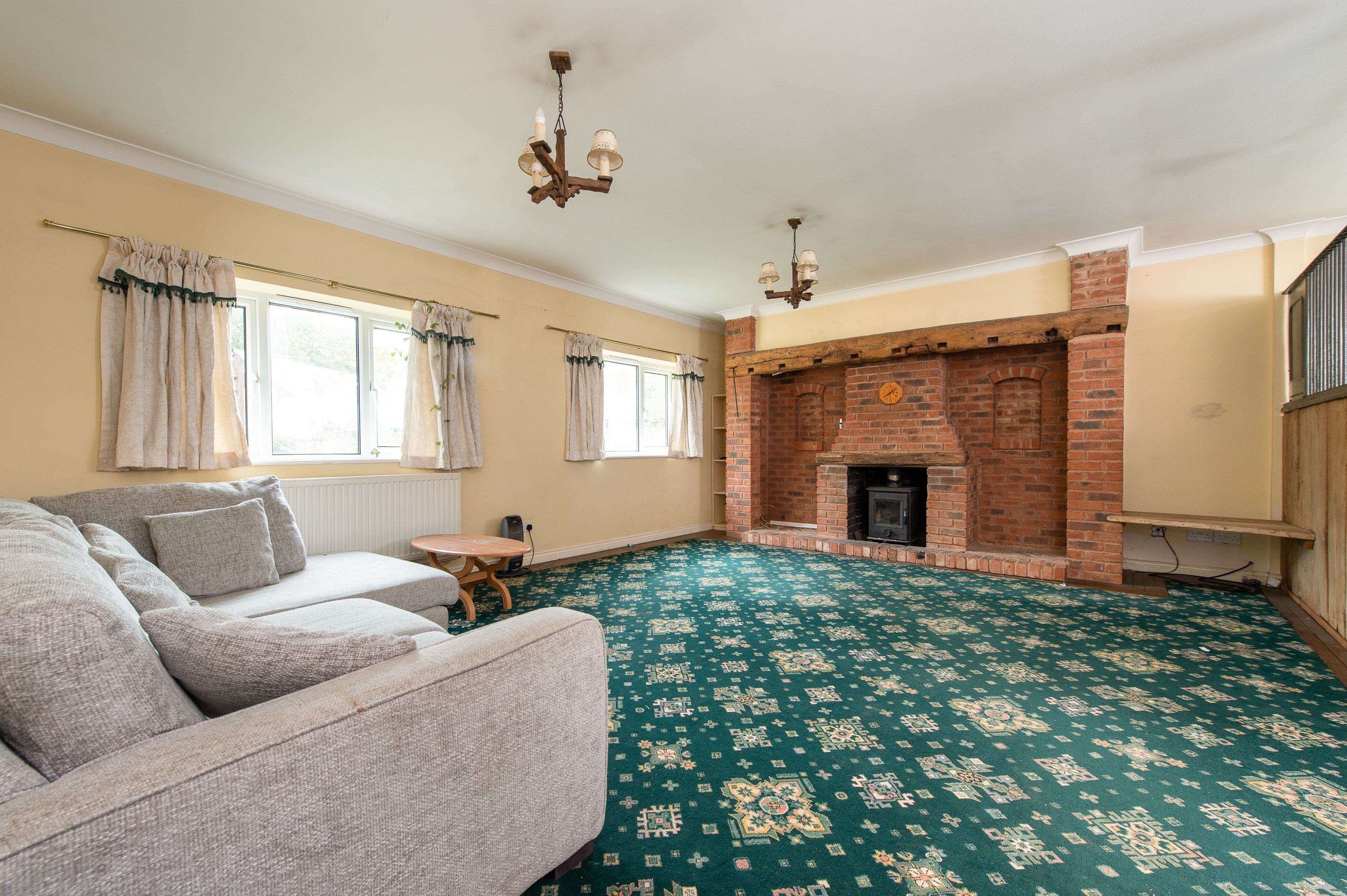 VACANT - Freehold Detached House with Outbuildings 