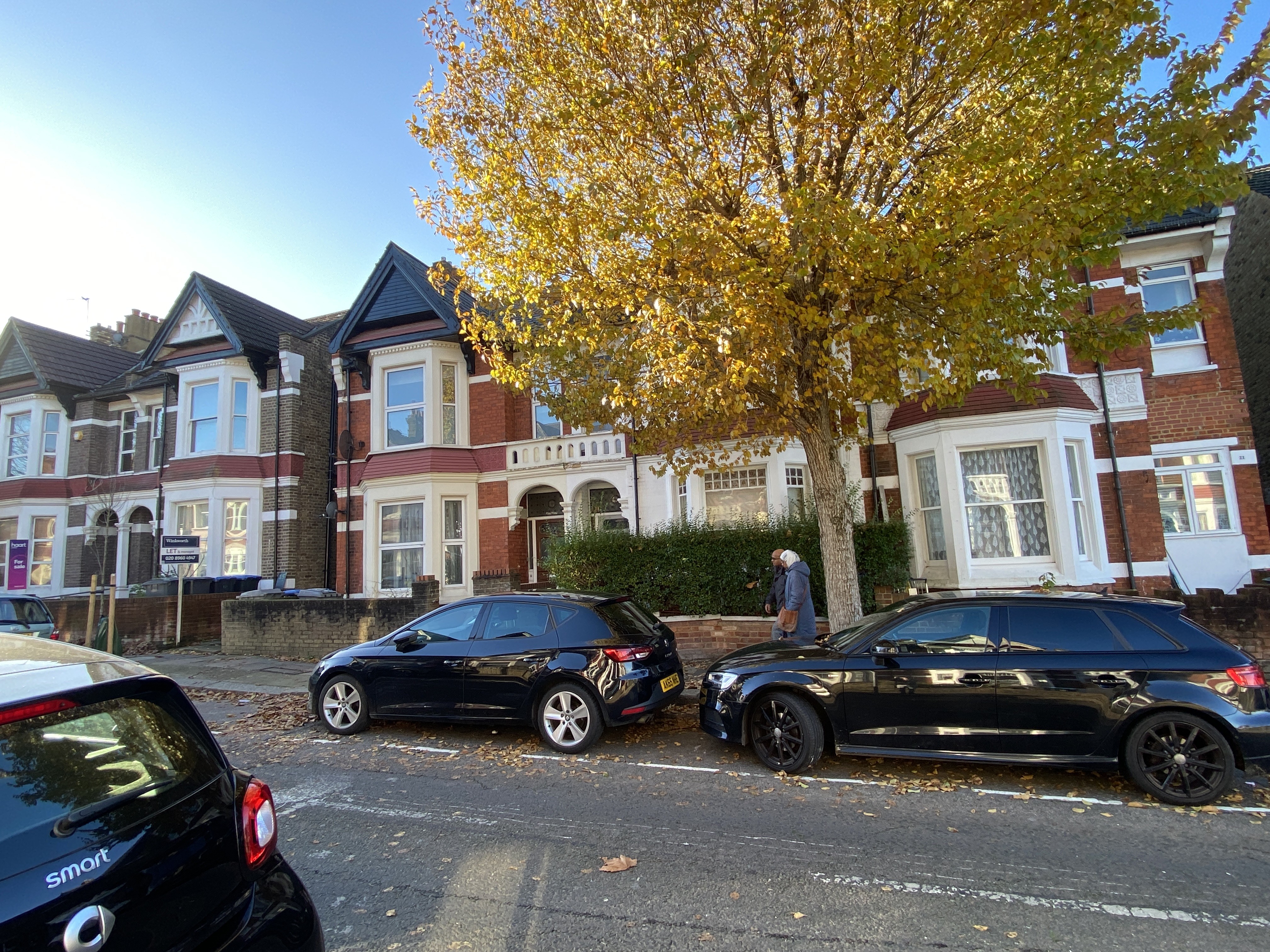 VACANT - Leasehold Self Contained Second Floor Flat