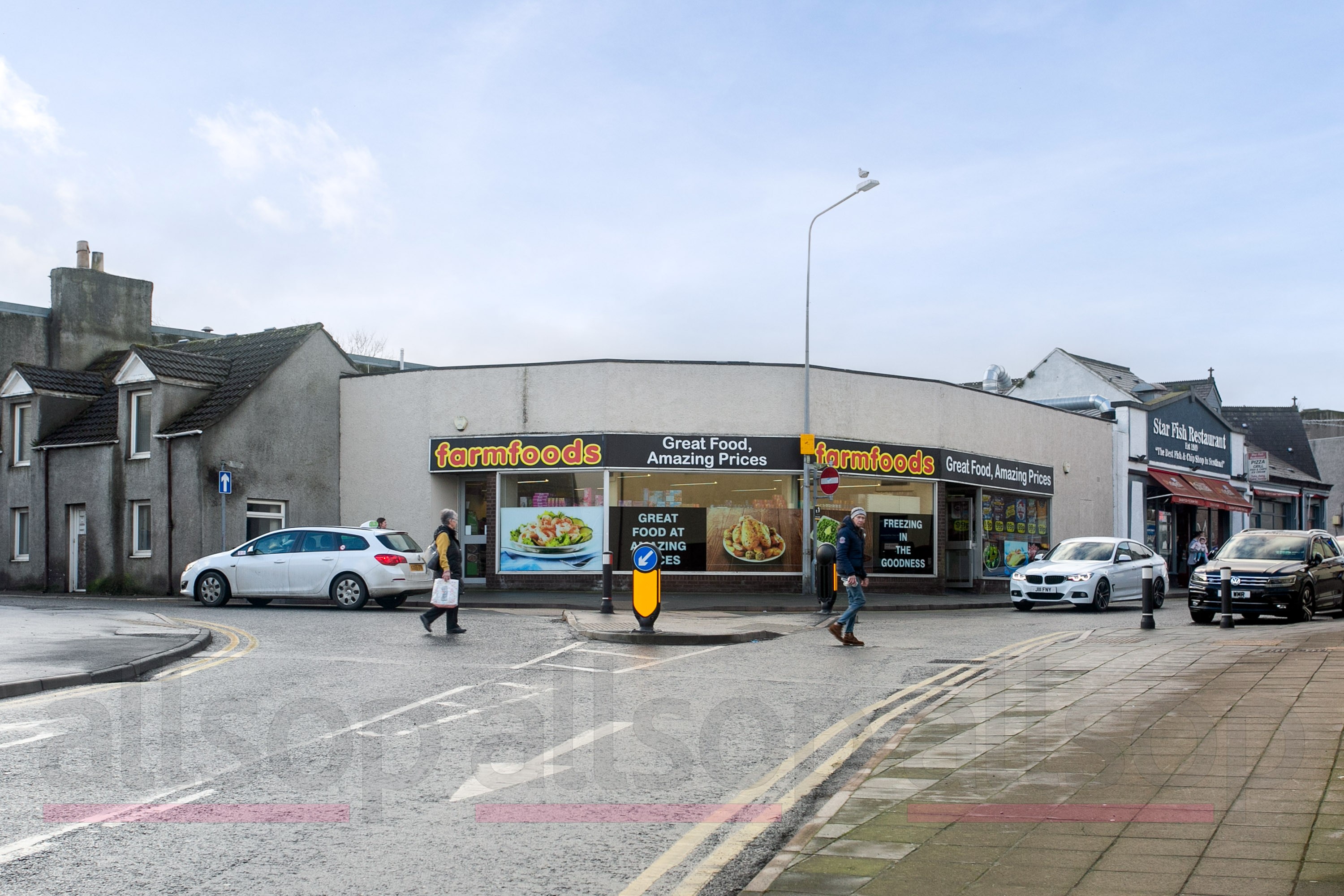 Prominent Town Centre Supermarket Investment