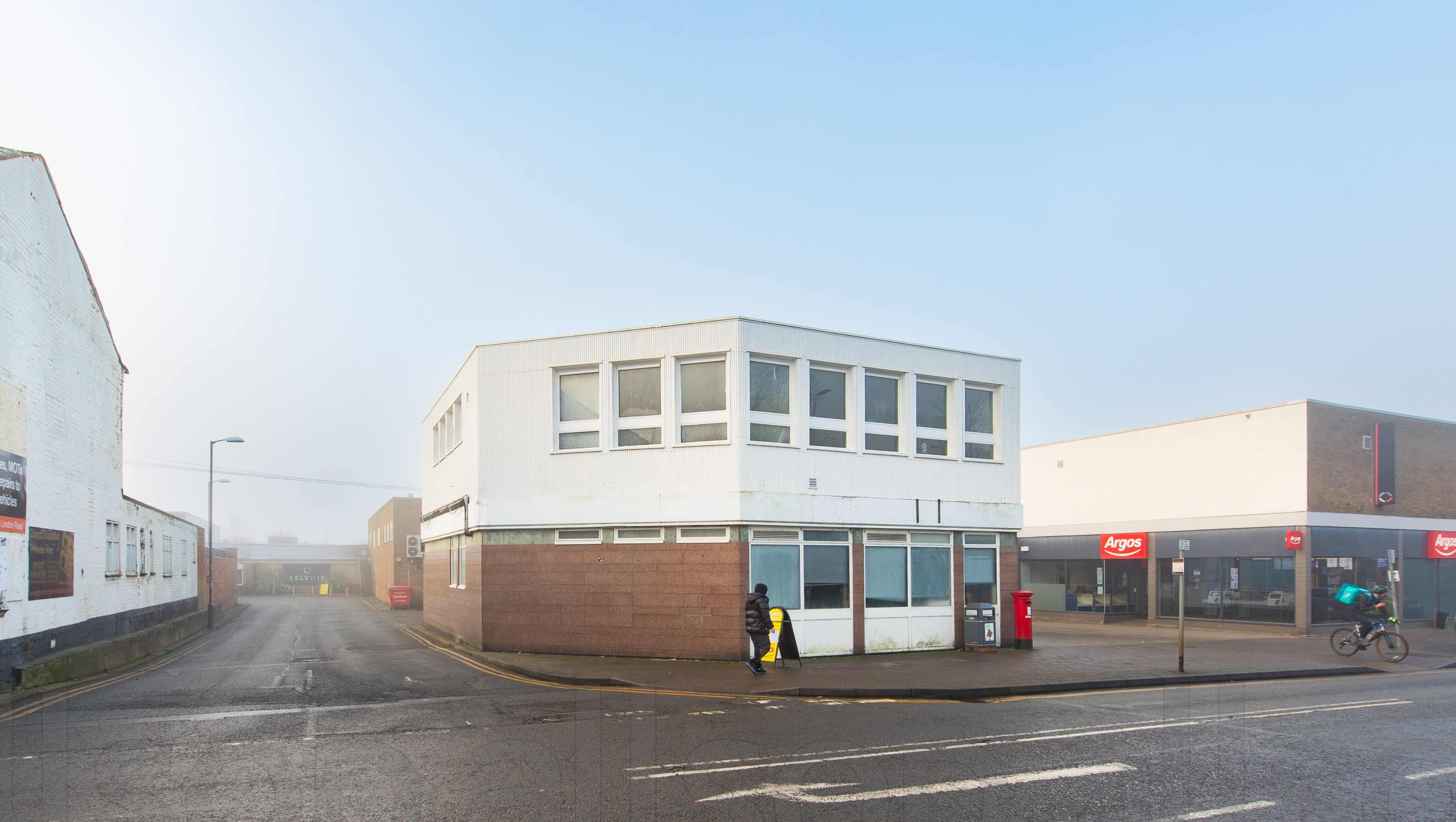 Leasehold Vacant Town Centre Bank