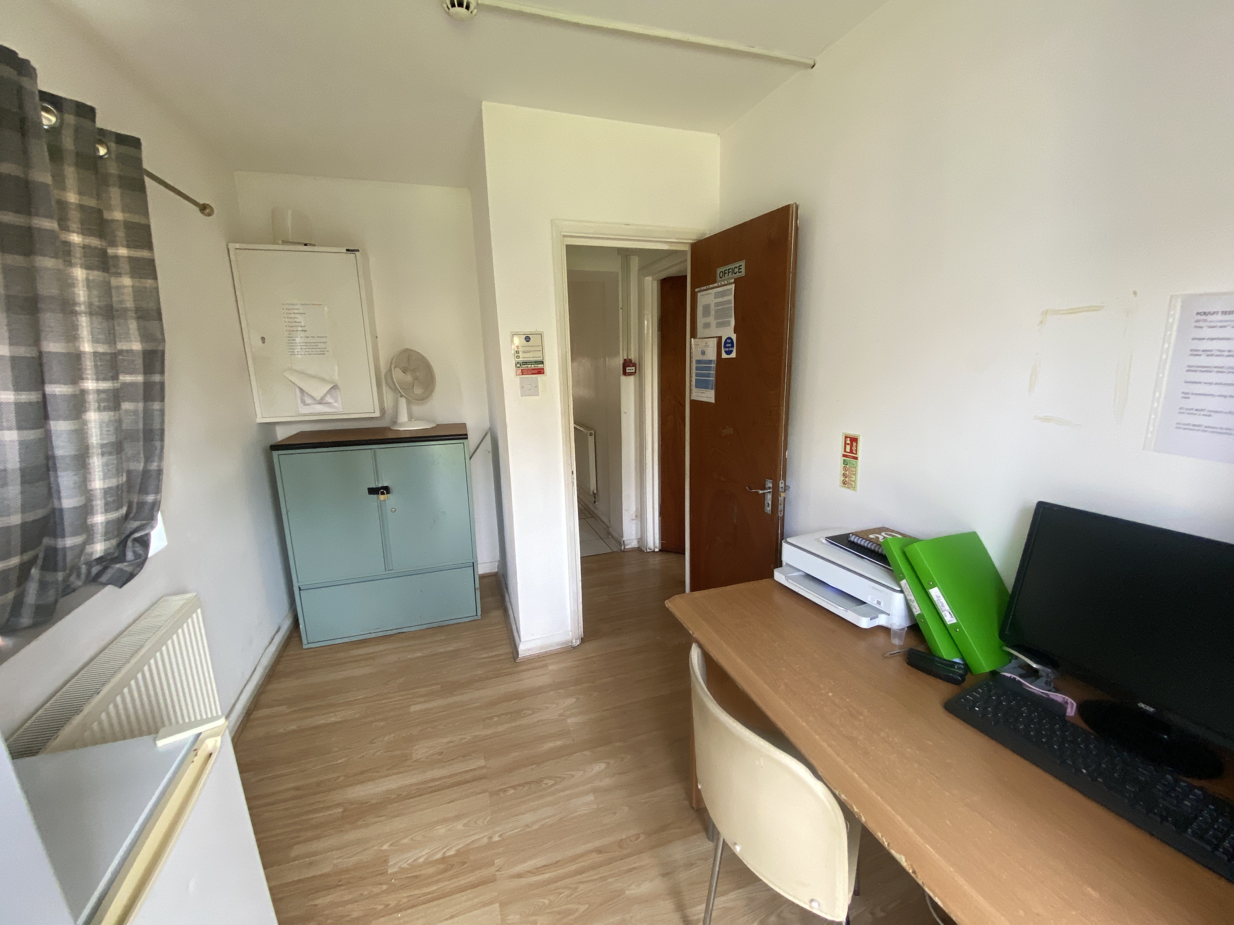 INVESTMENT - Freehold Semi Detached House 