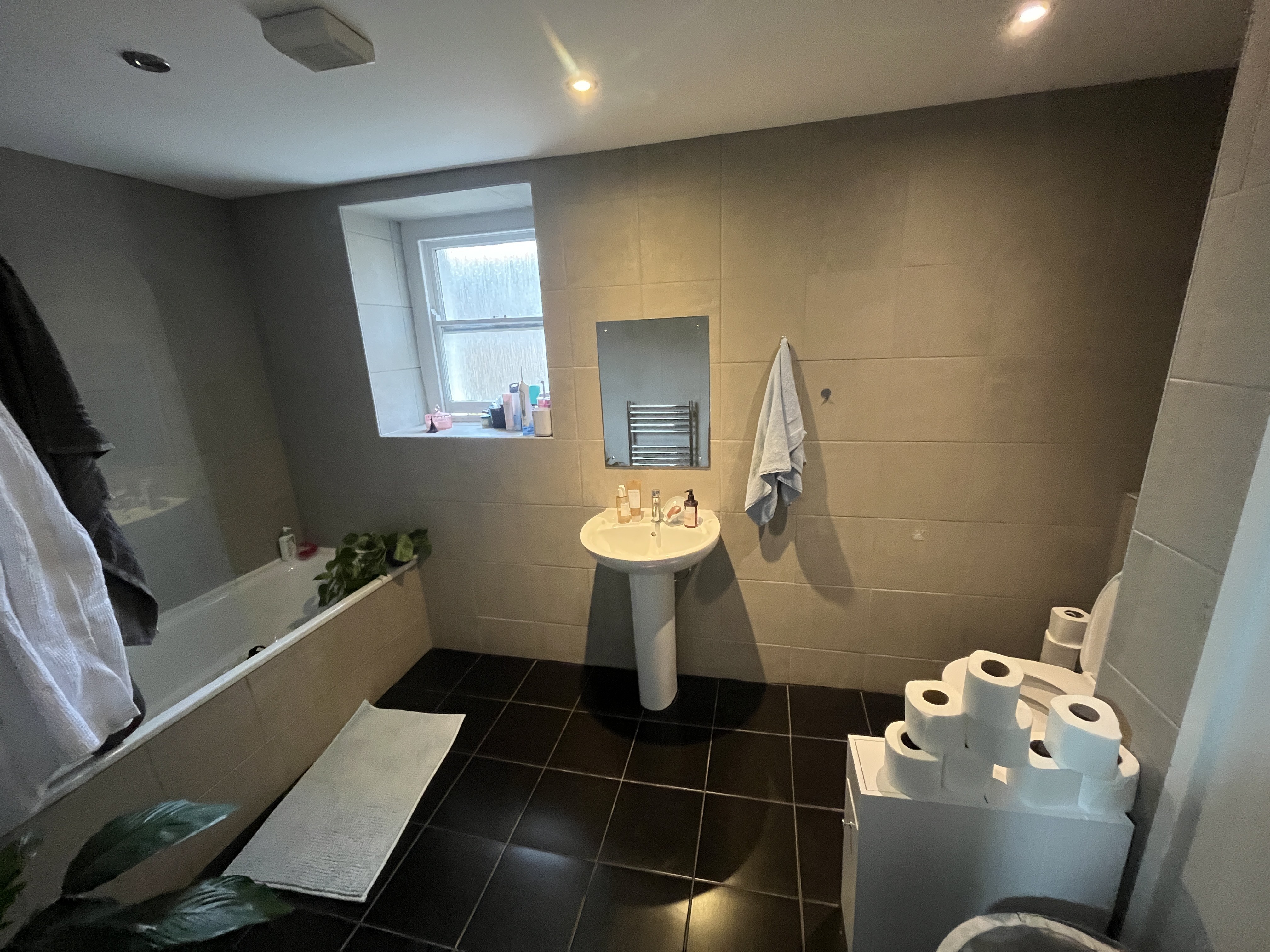 INVESTMENT - Leasehold Self Contained Second Floor Flat