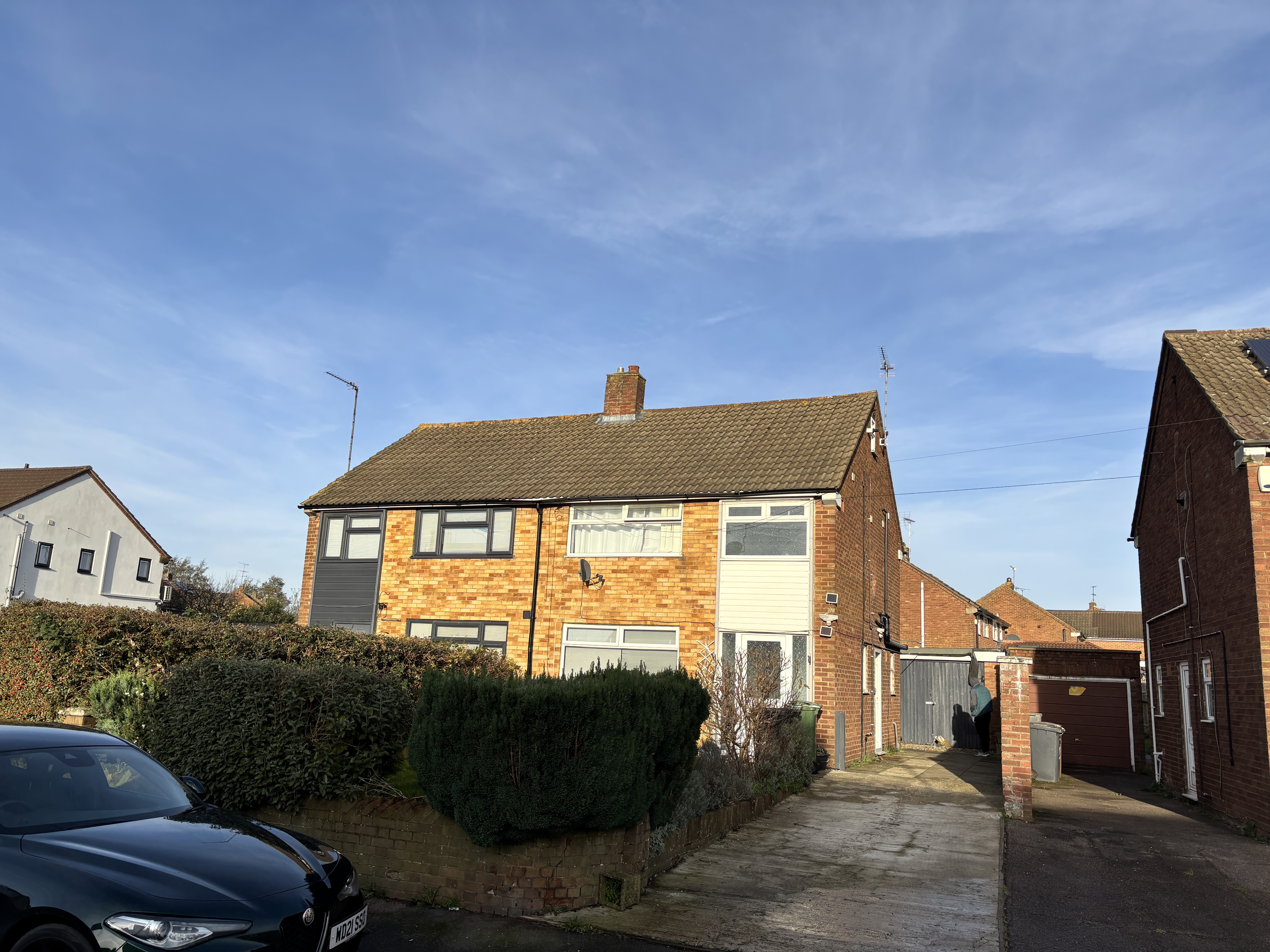 INVESTMENT - Freehold Semi Detached House 