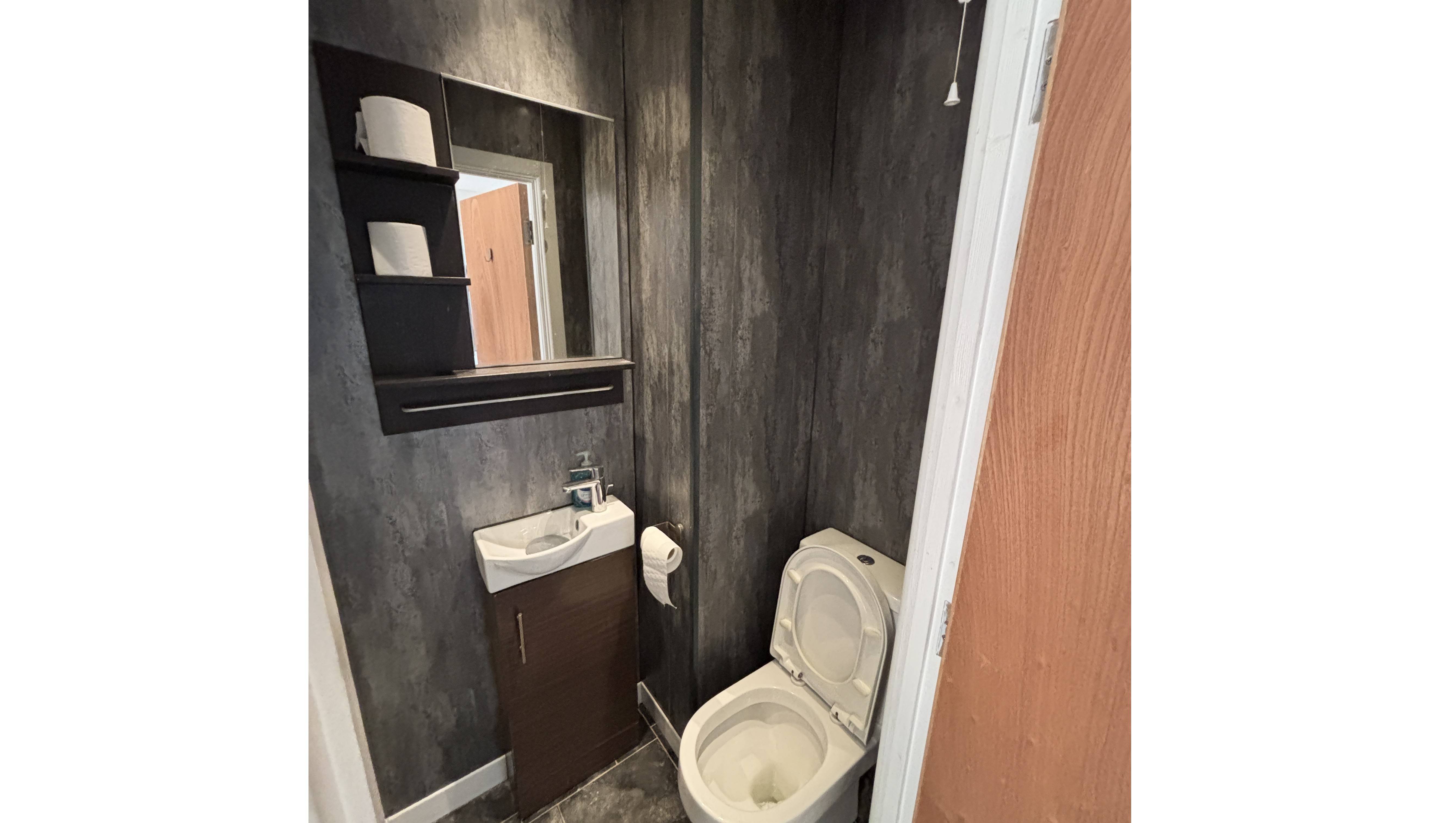 INVESTMENT - Freehold Semi Detached House 