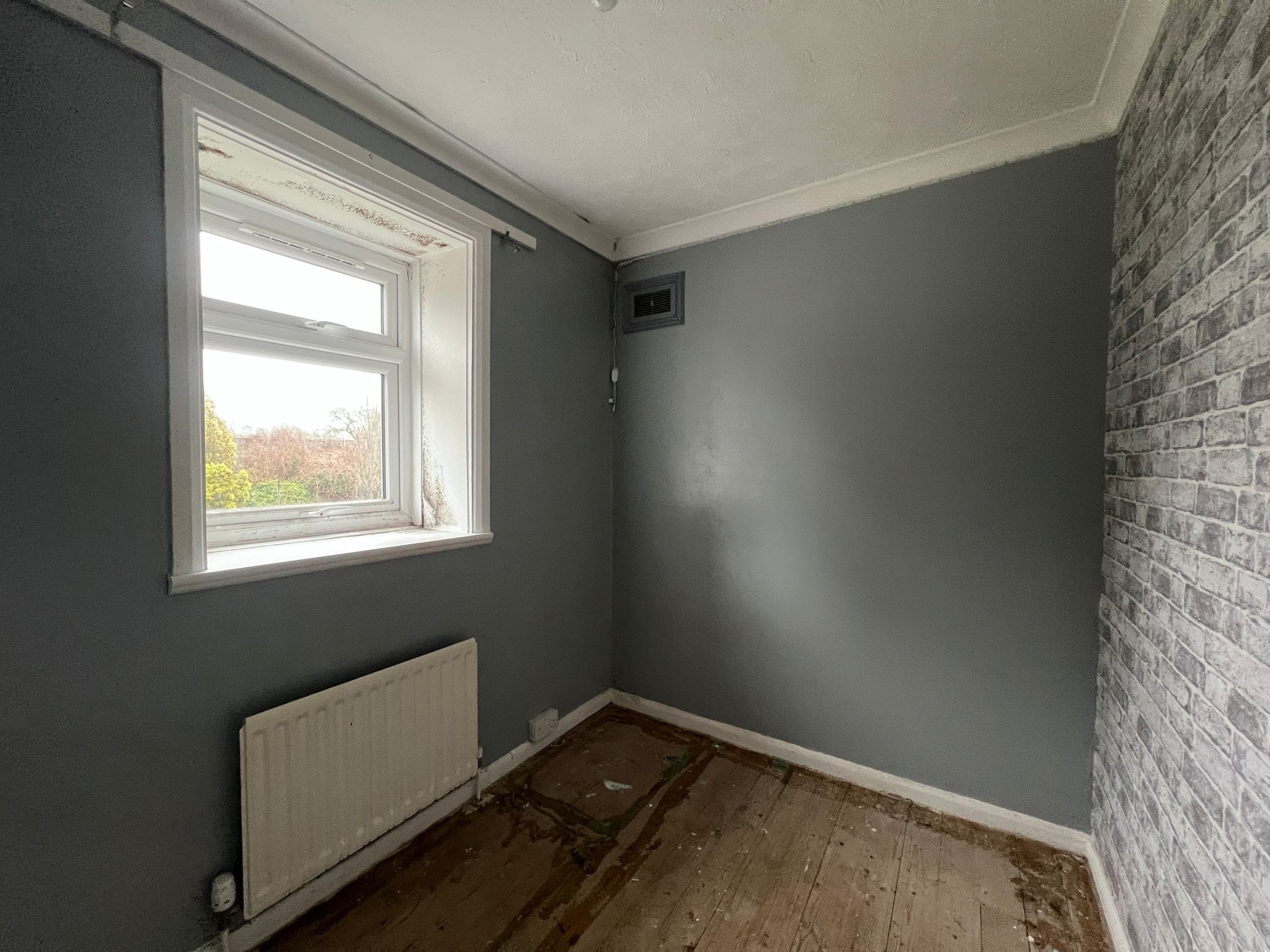 VACANT - Freehold Semi Detached House