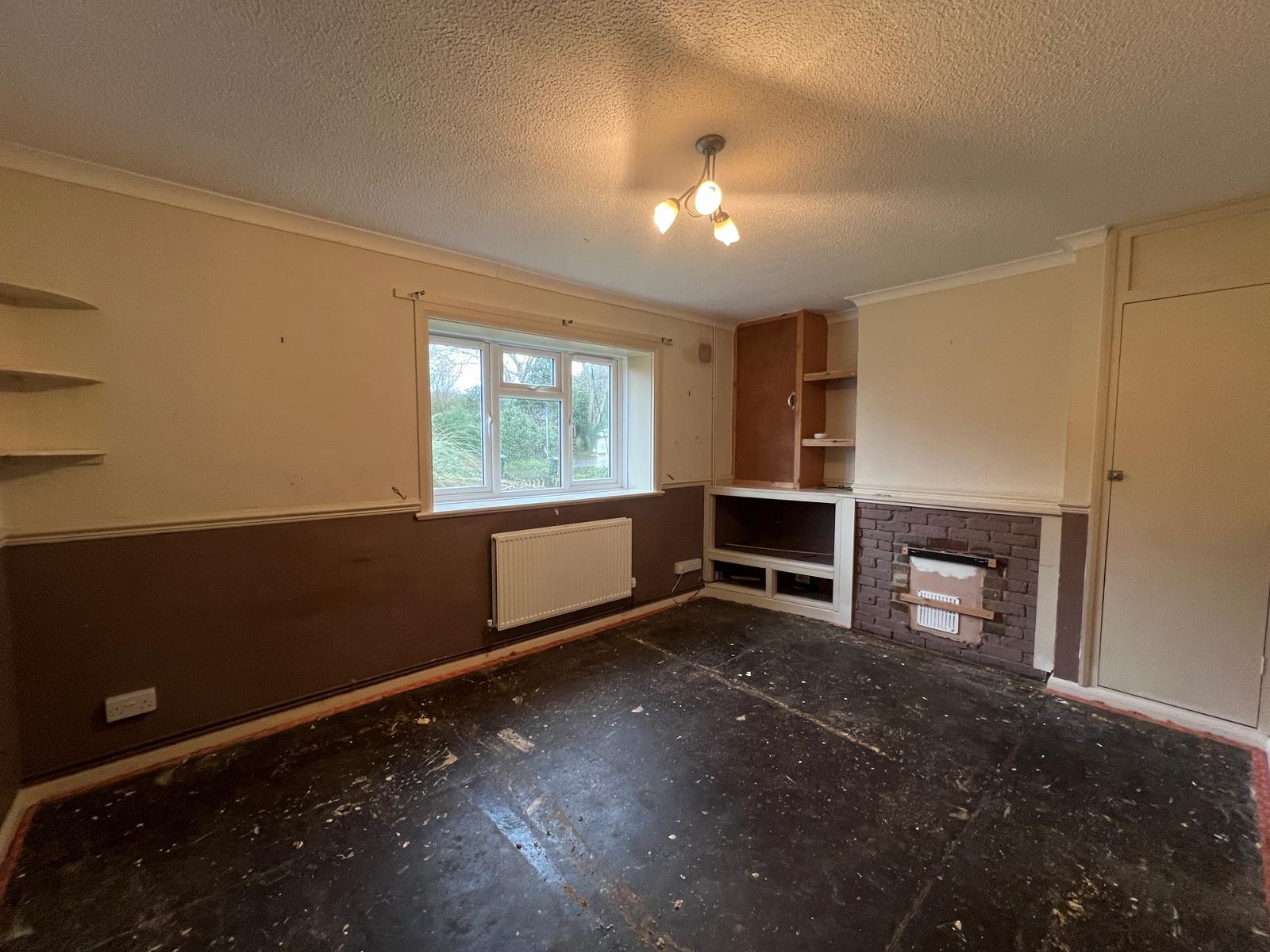 VACANT - Freehold Semi Detached House