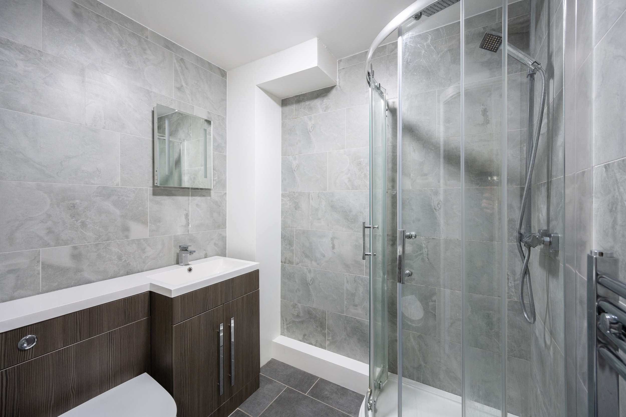INVESTMENT - Freehold HMO Building 