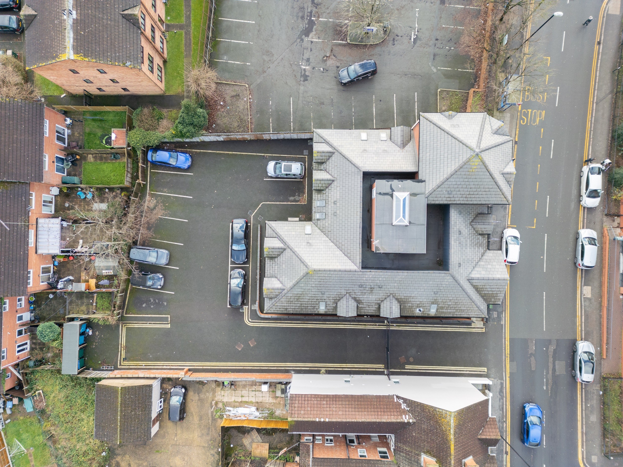 INVESTMENT - Freehold HMO Building 