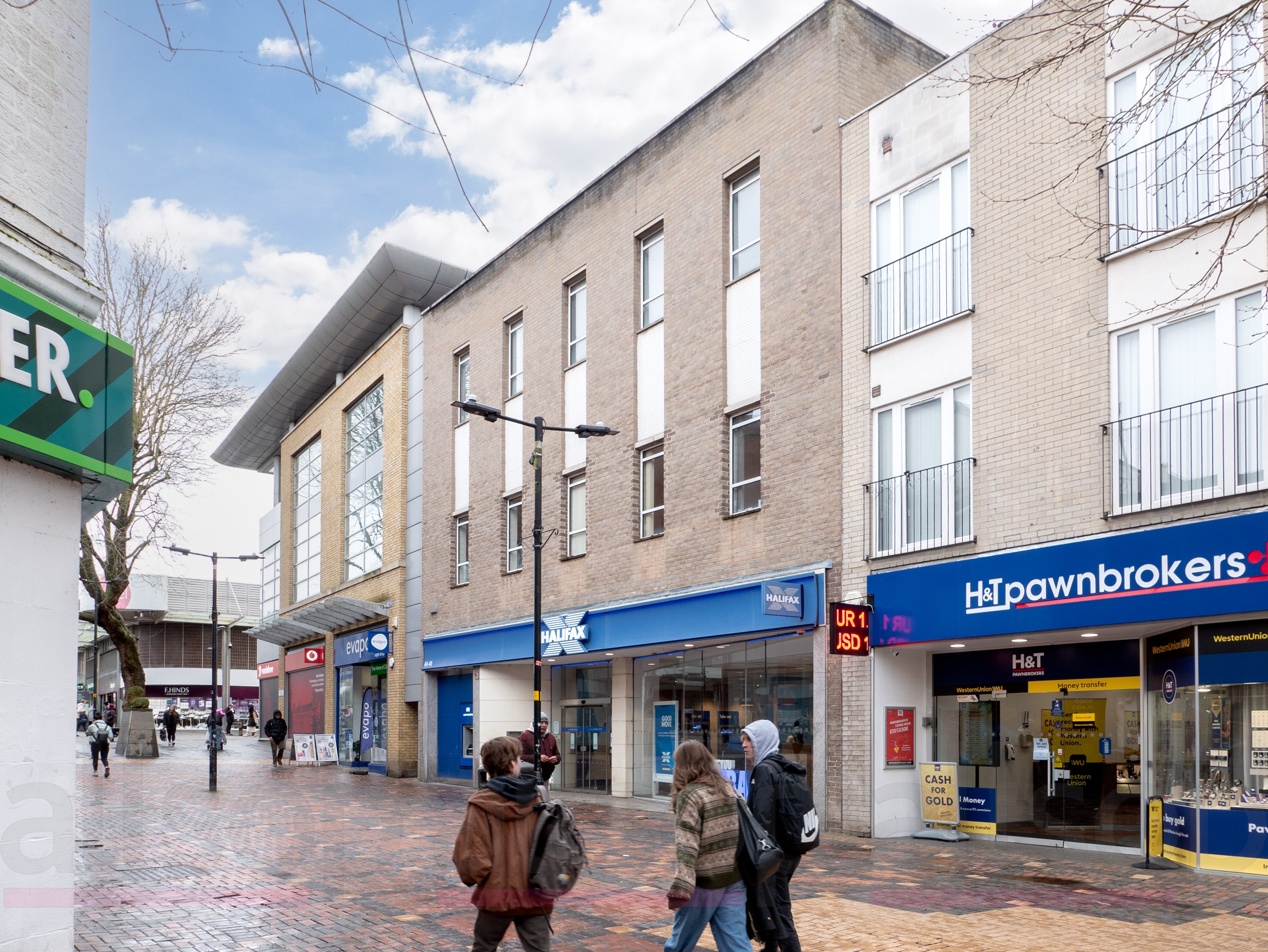 Freehold Town Centre Bank Investment