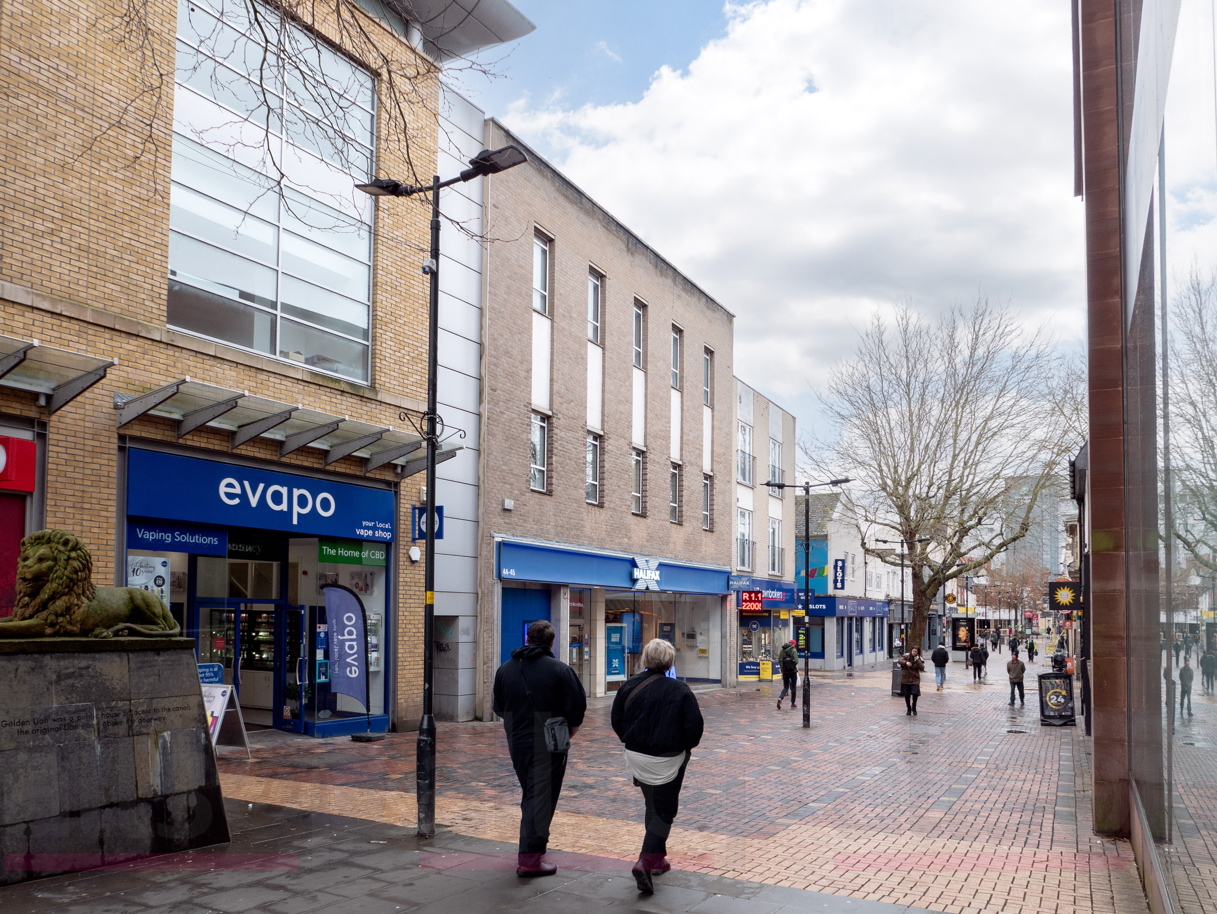 Freehold Town Centre Bank Investment