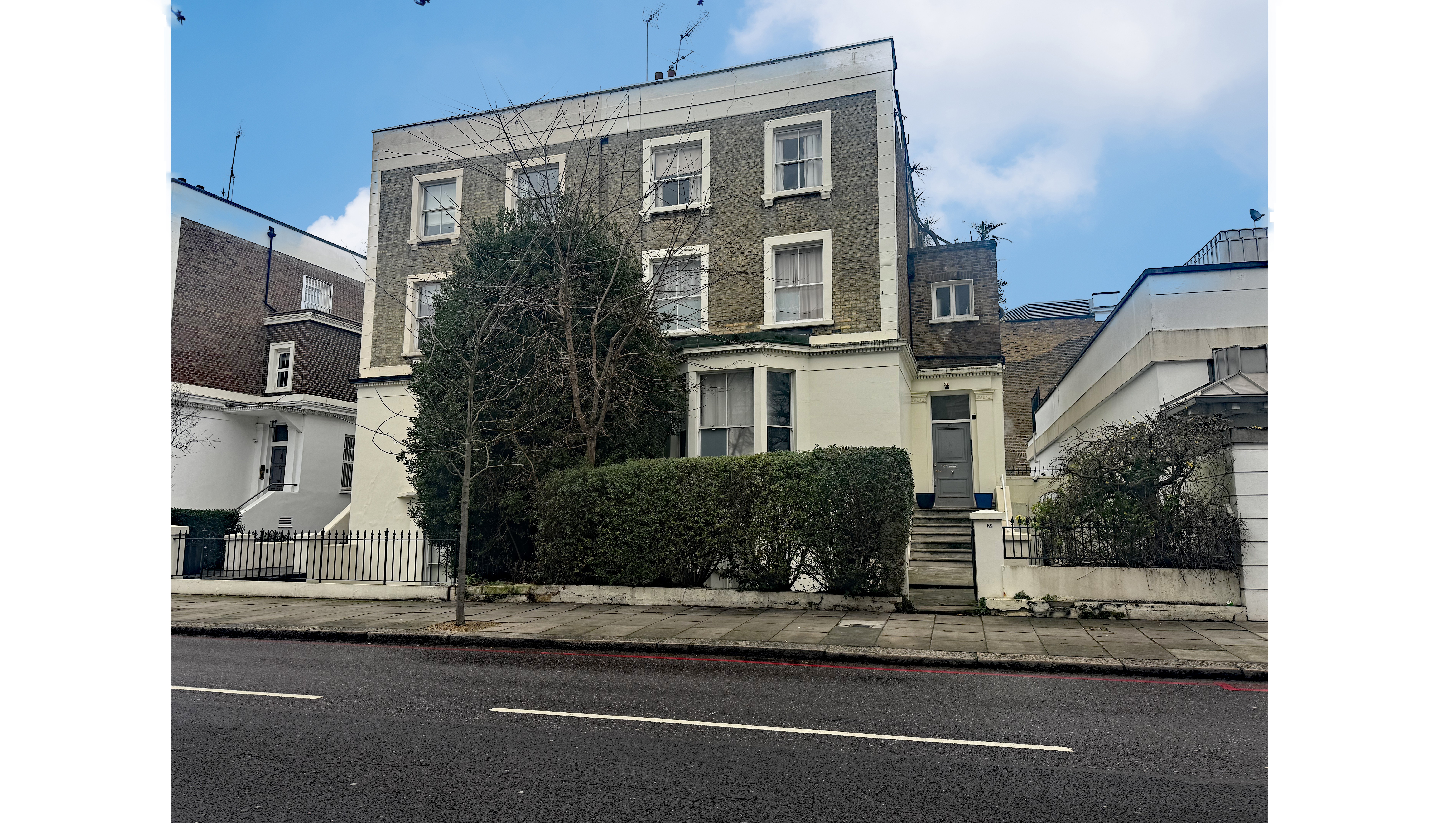 INVESTMENT - Freehold Semi-Detached Building 