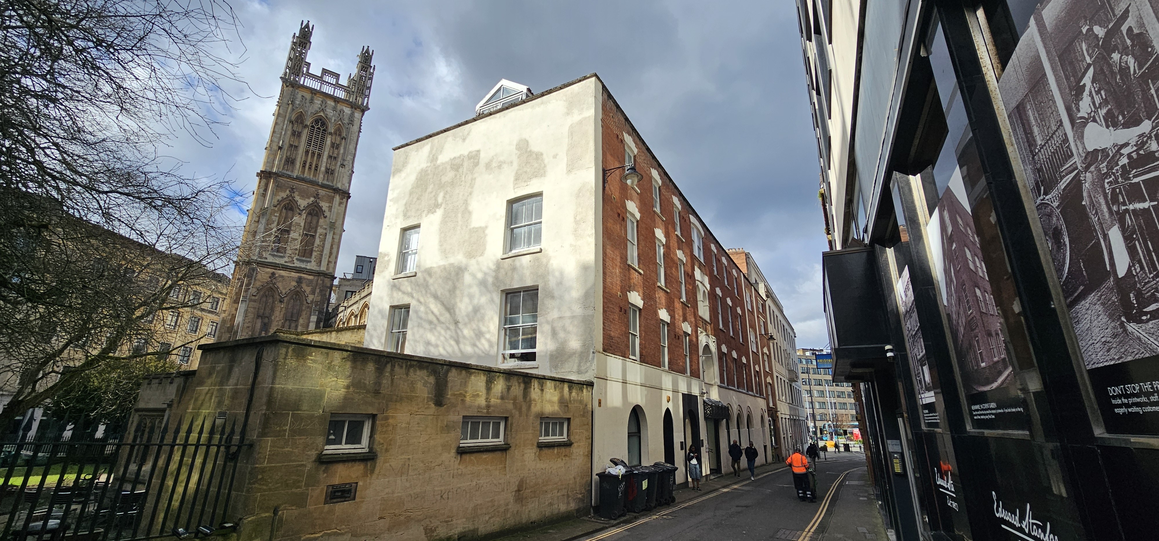 INVESTMENT - Leasehold Self Contained Second Floor Flat
