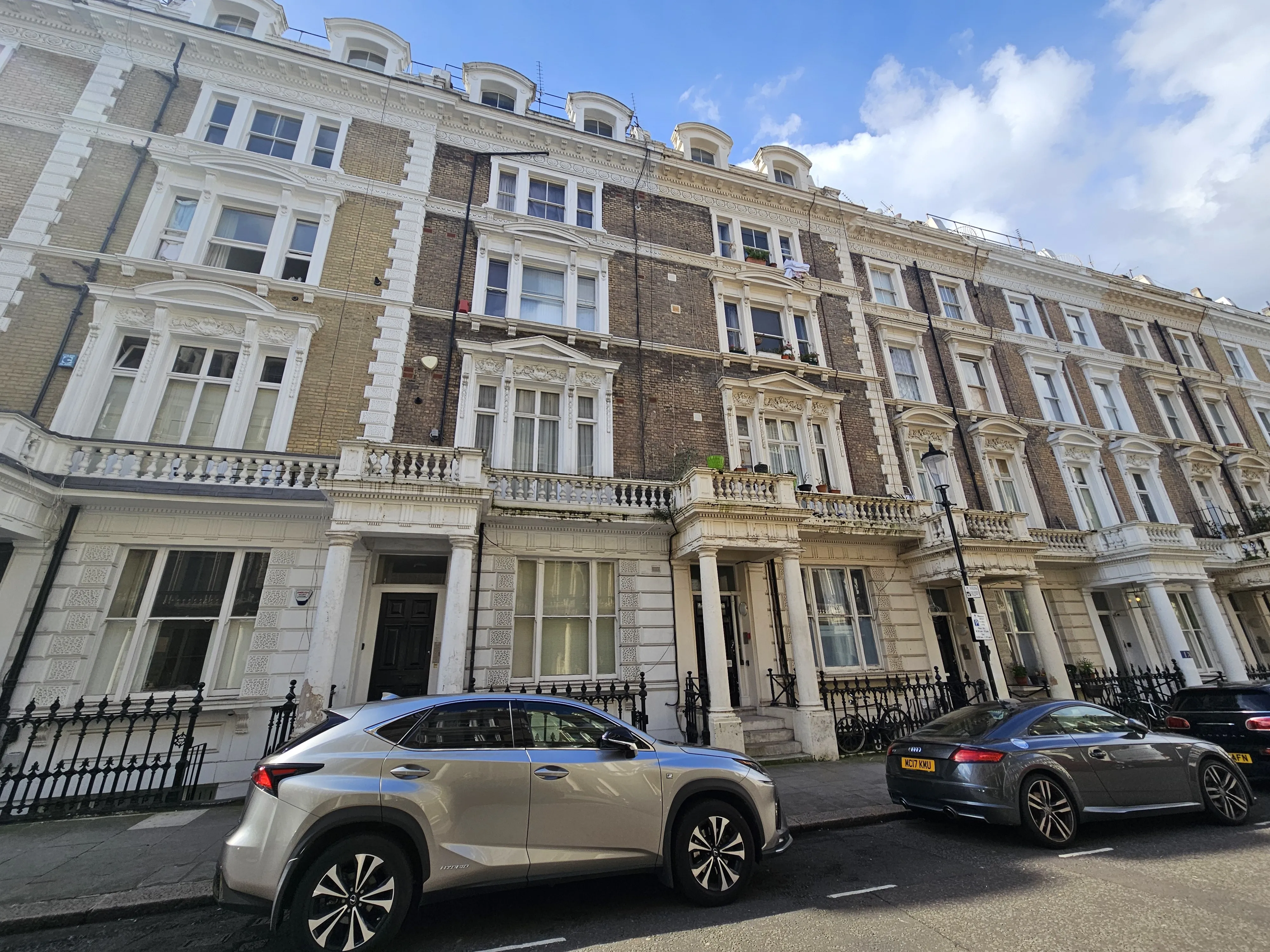 VACANT - Leasehold Self Contained Fourth Floor Flat
