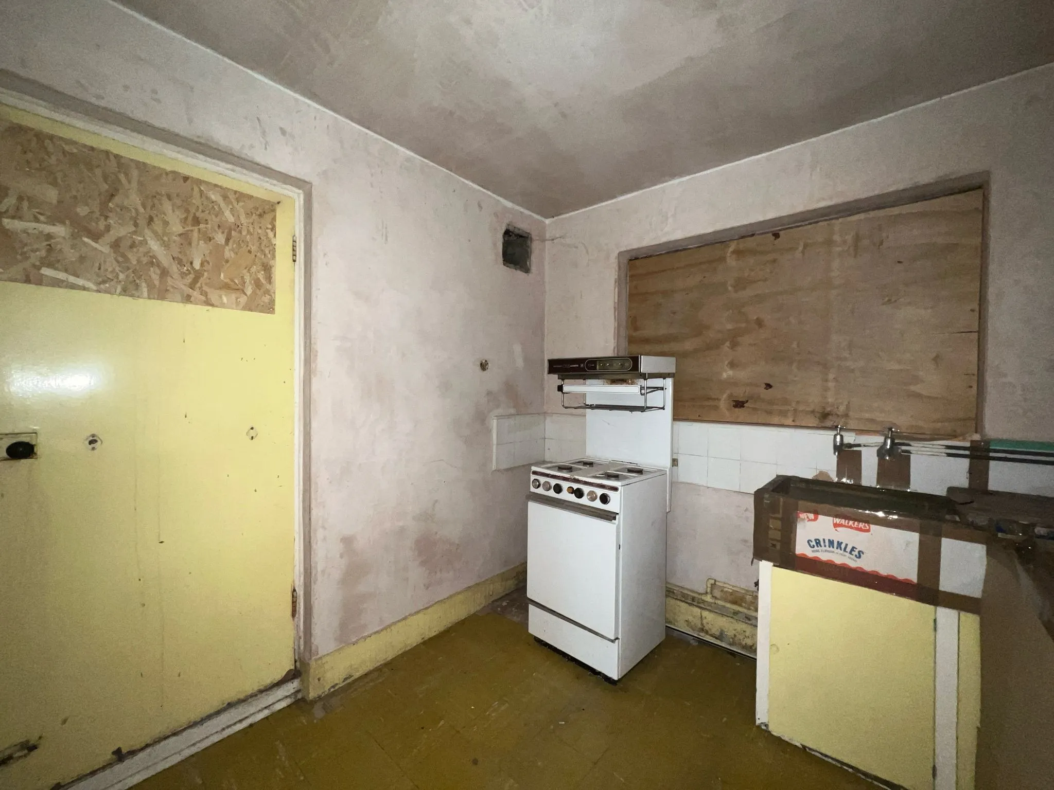 VACANT - Freehold Semi-Detached House