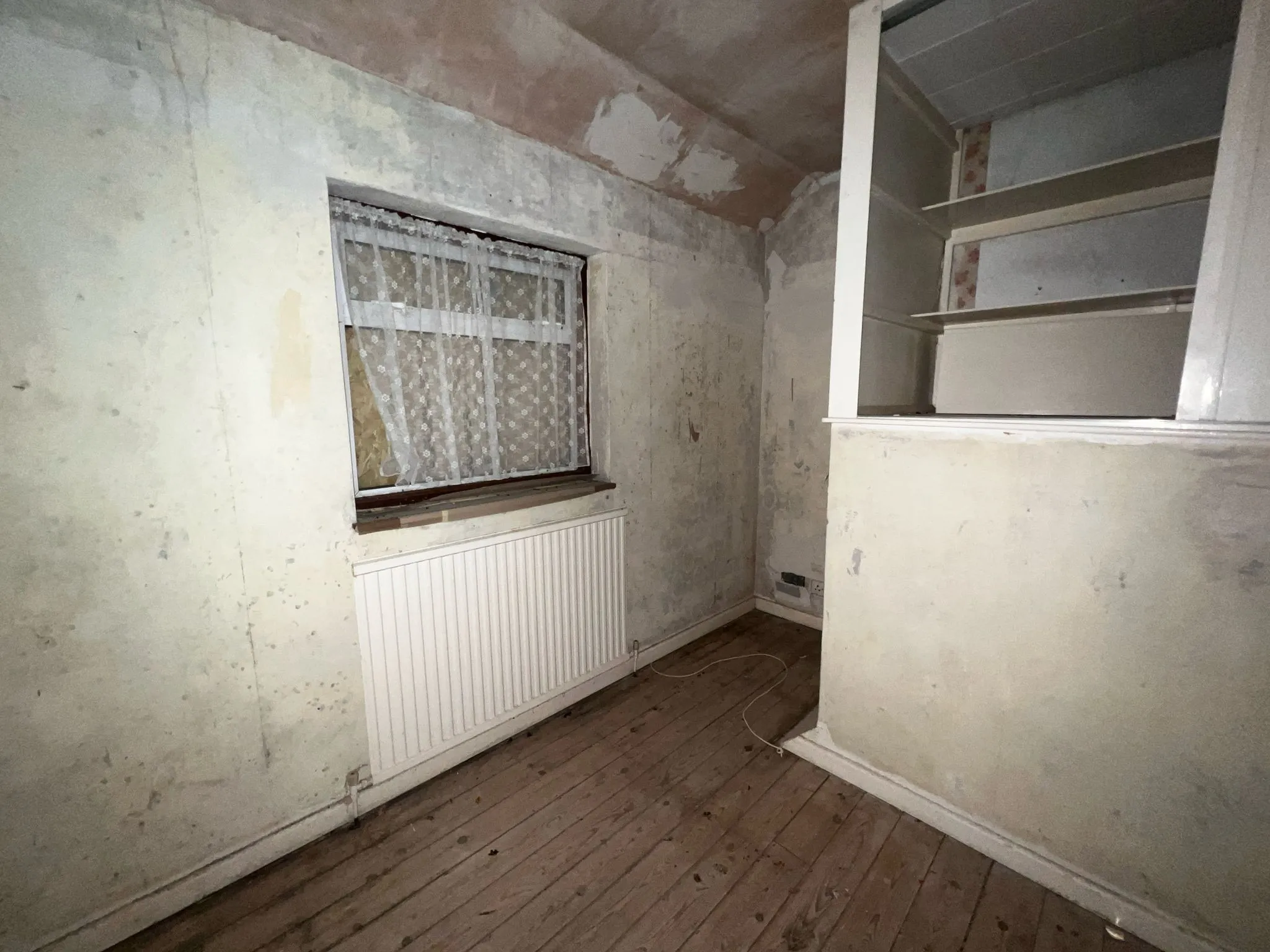VACANT - Freehold Semi-Detached House